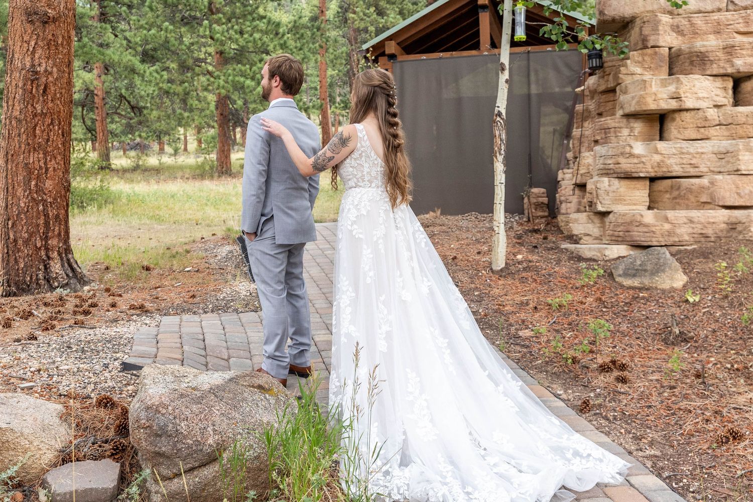 Colorado wedding photographer, Candid wedding photography Colorado, Della Terra Wedding Photographer, Mountain elopement