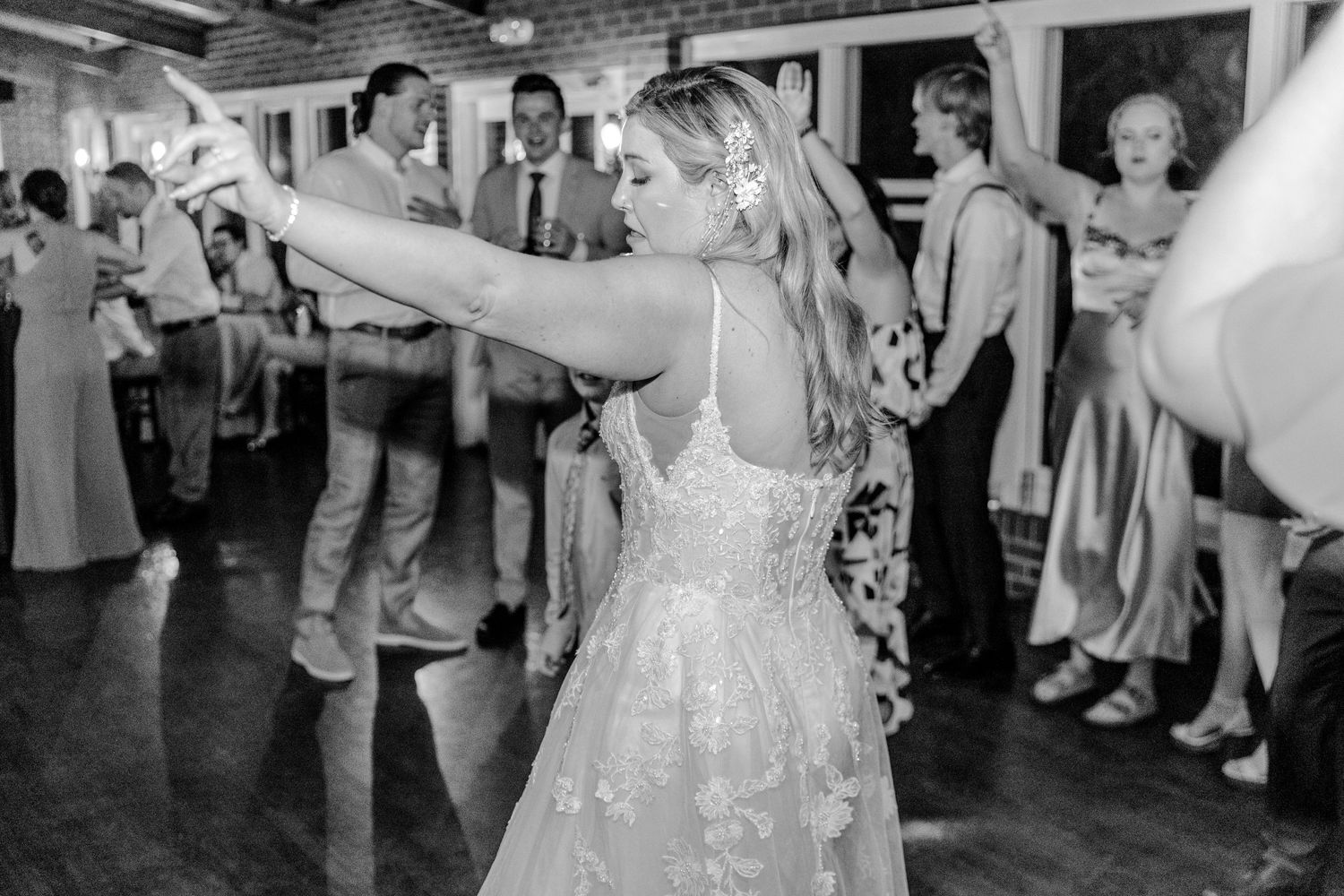 Colorado luxury wedding photographer, true-to-color wedding photography Colorado, high-end wedding photographer