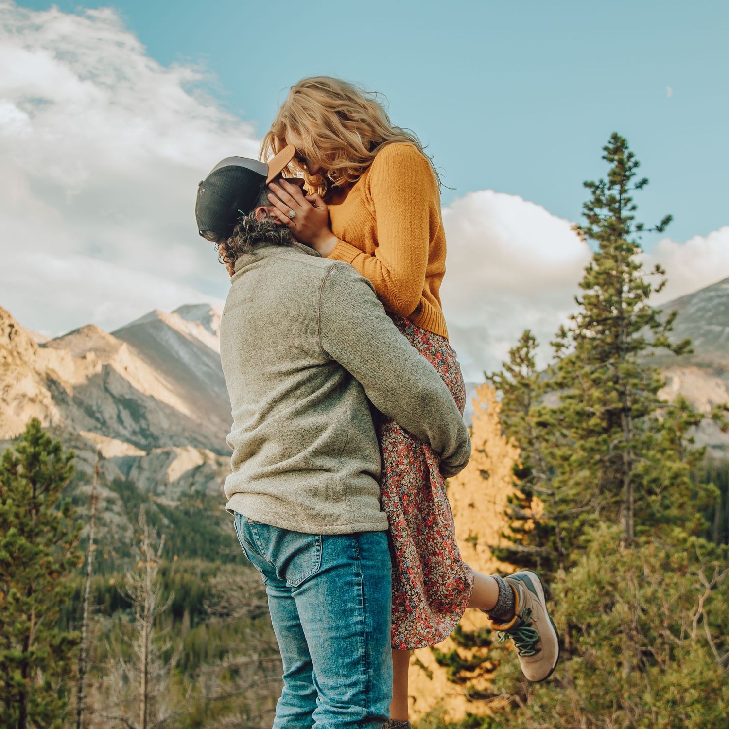 Autumn in Rocky Mountain National Park, Fall Photoshoot, Affordable Engagement Photographer, Expert Wedding Photographer