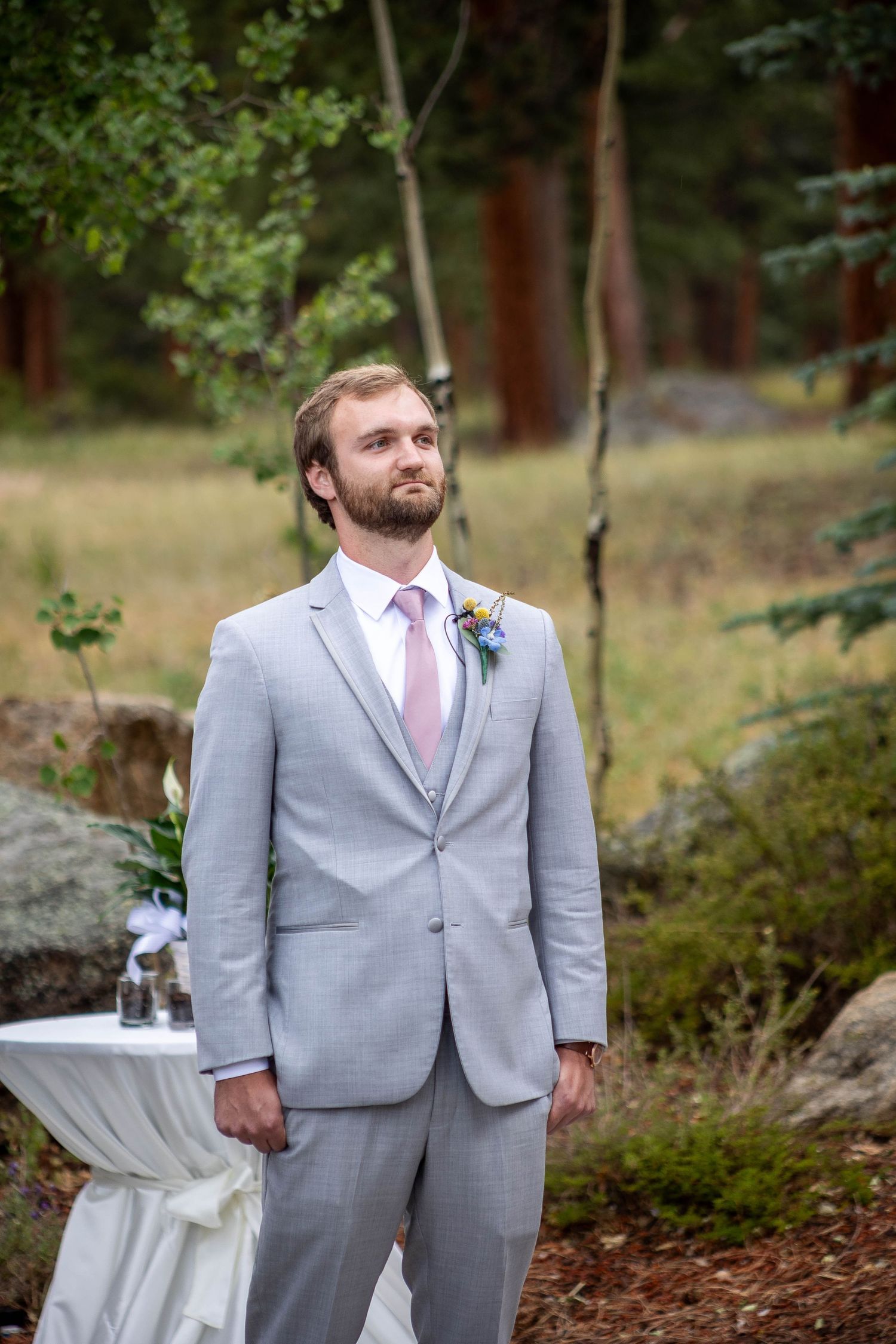 Colorado wedding photographer, Candid wedding photography Colorado, Della Terra Wedding Photographer, Mountain elopement