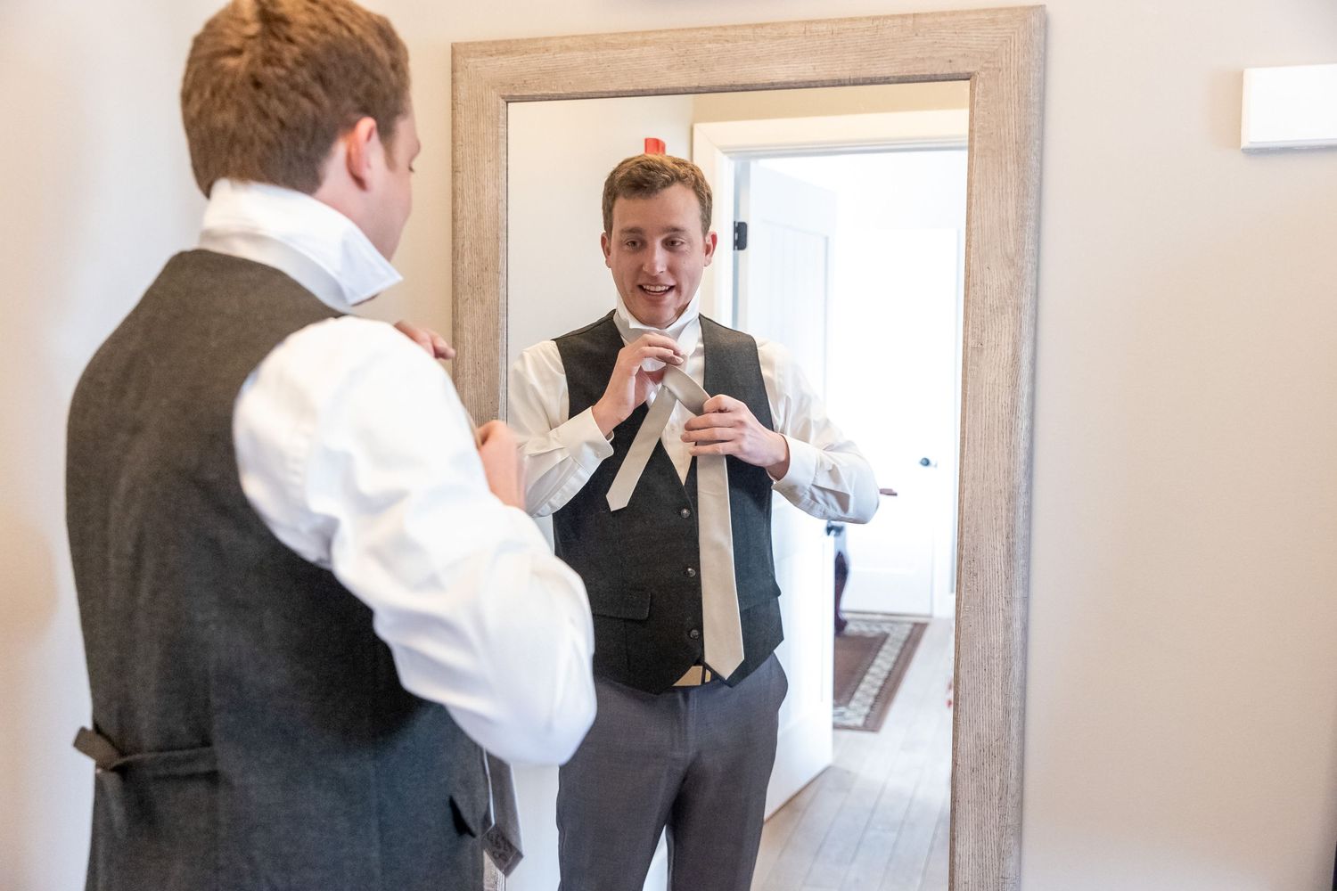 Wedding Photographer, Elopement Specialist, Engagement Photos, Natural Backgrounds, Candid Moments
