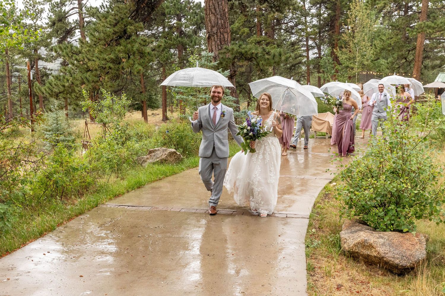 Colorado wedding photographer, Candid wedding photography Colorado, Della Terra Wedding Photographer, Mountain elopement