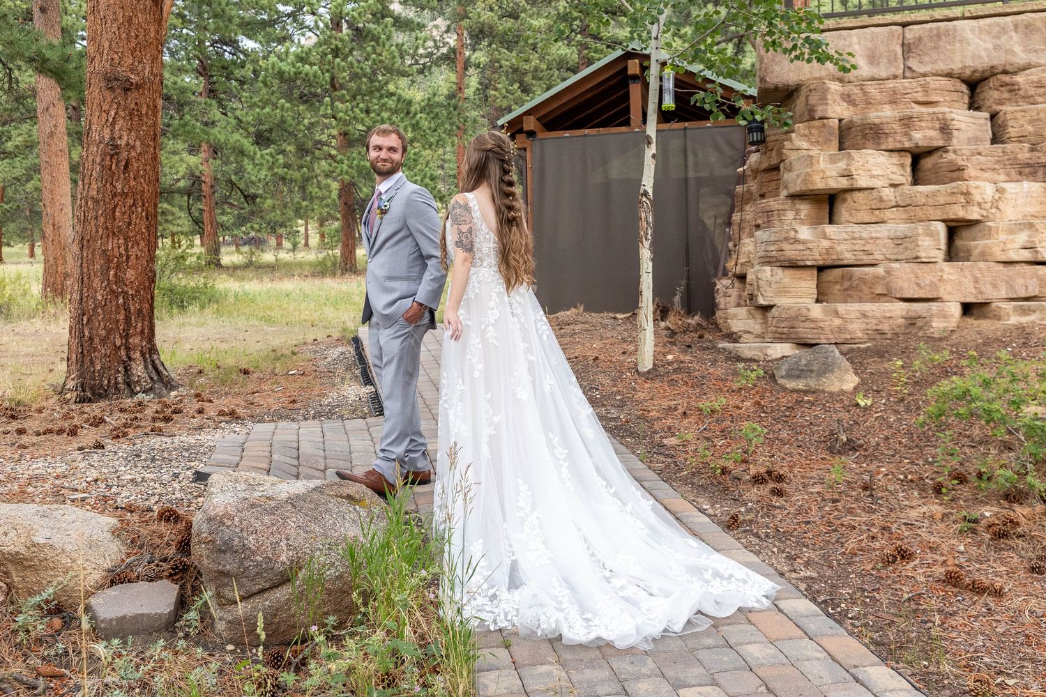 Colorado wedding photographer, Candid wedding photography Colorado, Della Terra Wedding Photographer, Mountain elopement