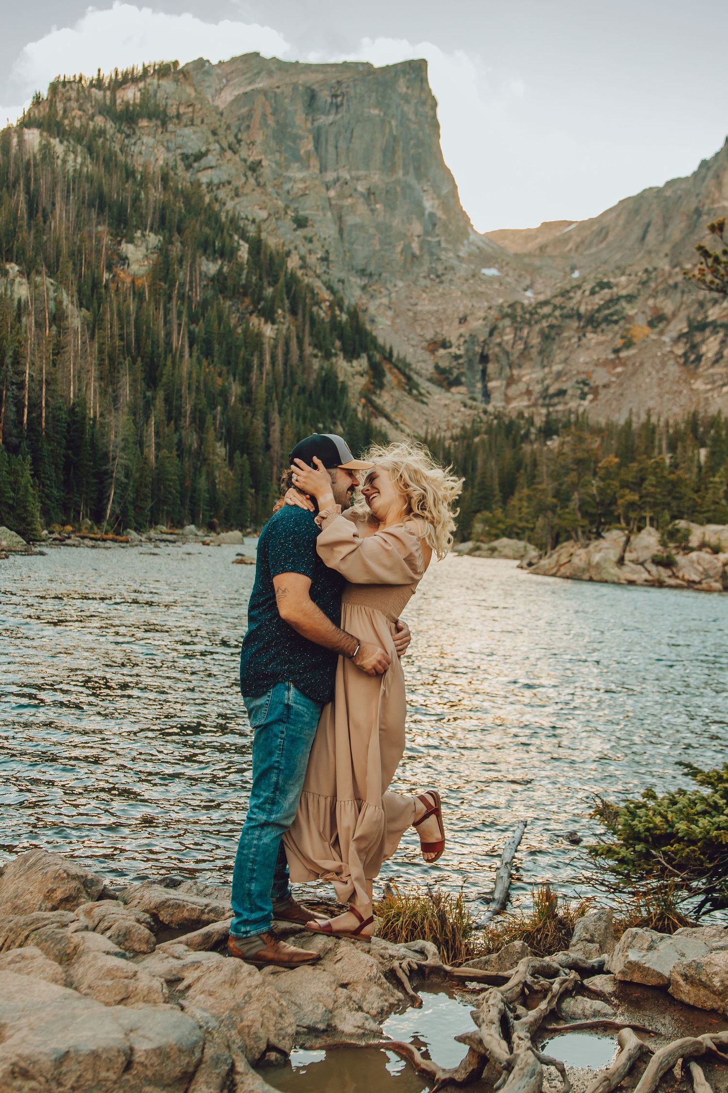 Autumn in Rocky Mountain National Park, Fall Photoshoot, Affordable Engagement Photographer, Expert Wedding Photographer