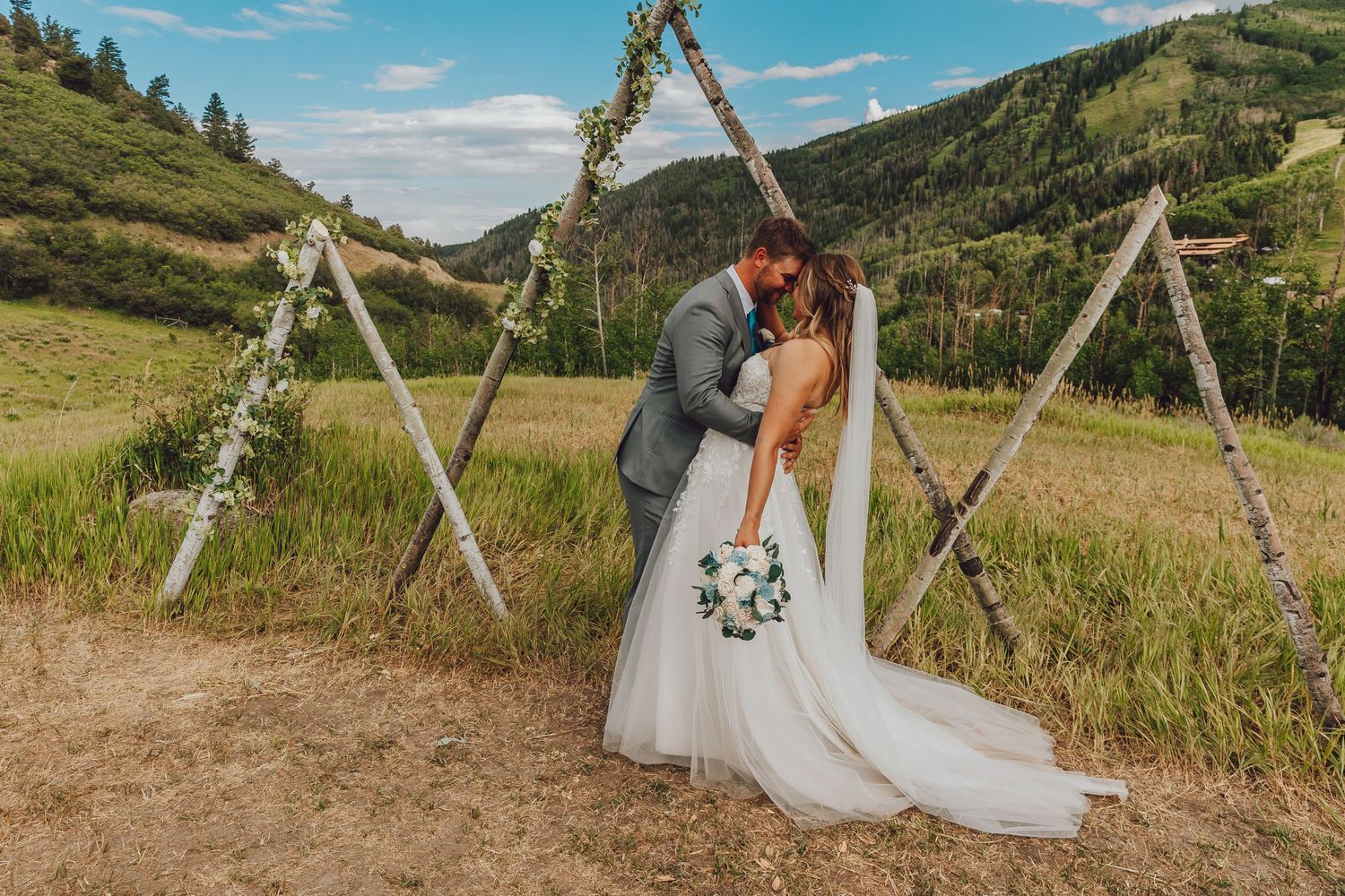 Glenwood Springs Wedding, Mountain Wedding Photographer, Affordable Wedding Photographer, Colorado Wedding, Ski Town