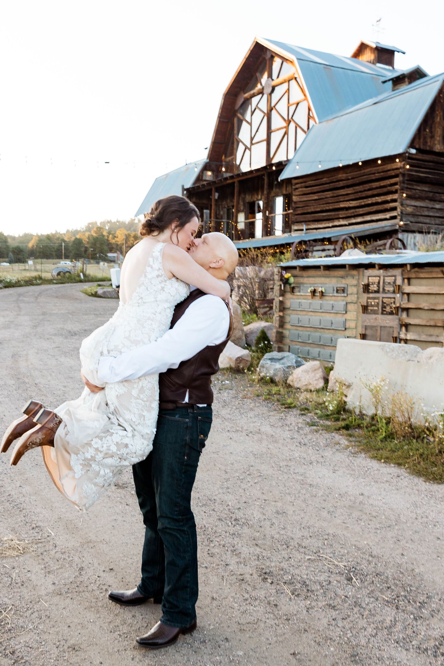 The Barn at Evergreen Memorial Park Wedding Photographer, Colorado Wedding Photographer, Evergreen Photographer
