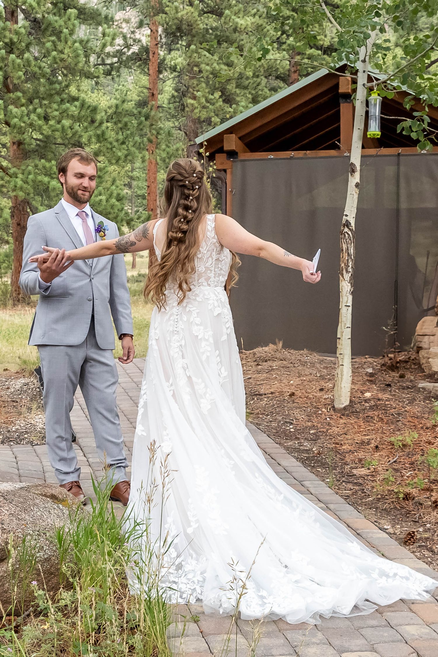 Colorado wedding photographer, Candid wedding photography Colorado, Della Terra Wedding Photographer, Mountain elopement