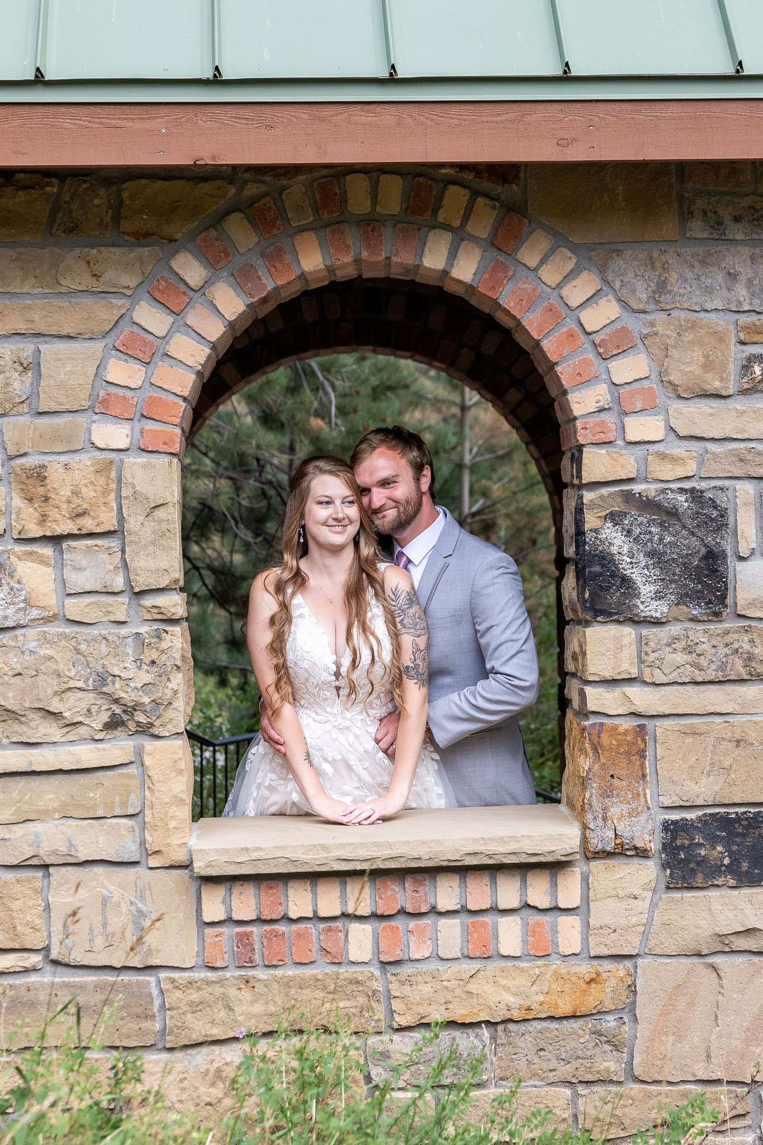 Colorado wedding photographer, Candid wedding photography Colorado, Della Terra Wedding Photographer, Mountain elopement