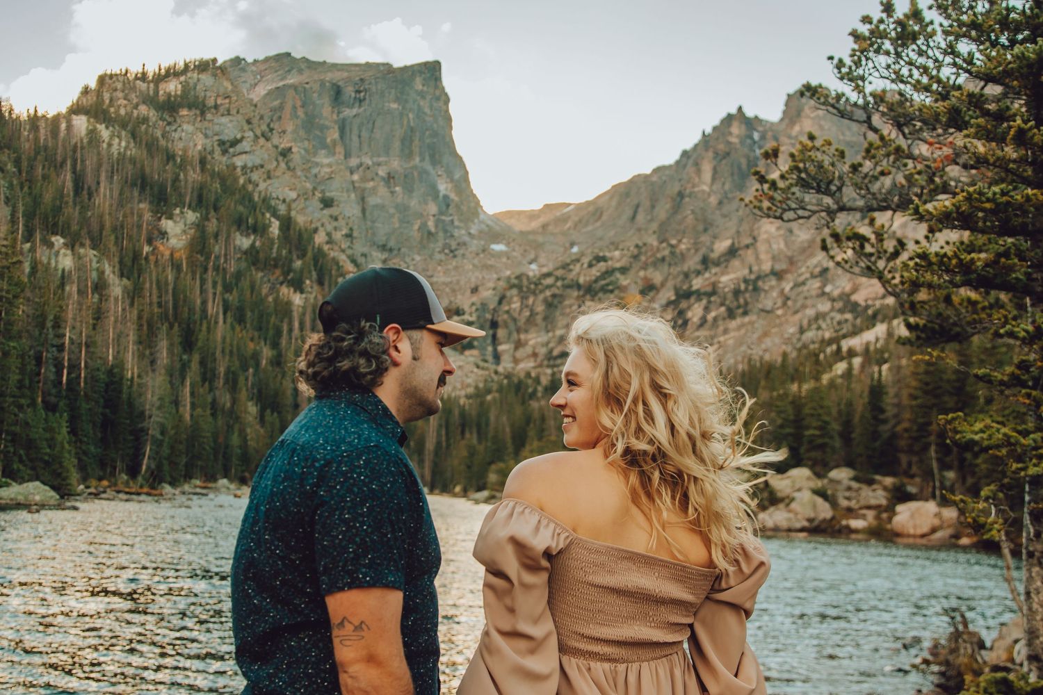 Autumn in Rocky Mountain National Park, Fall Photoshoot, Affordable Engagement Photographer, Expert Wedding Photographer