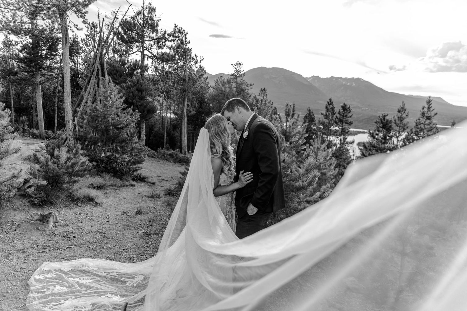 Sapphire Point Elopement, Sapphire Point Photography, Colorado Wedding Photographer, Colorado Elopement Photographer