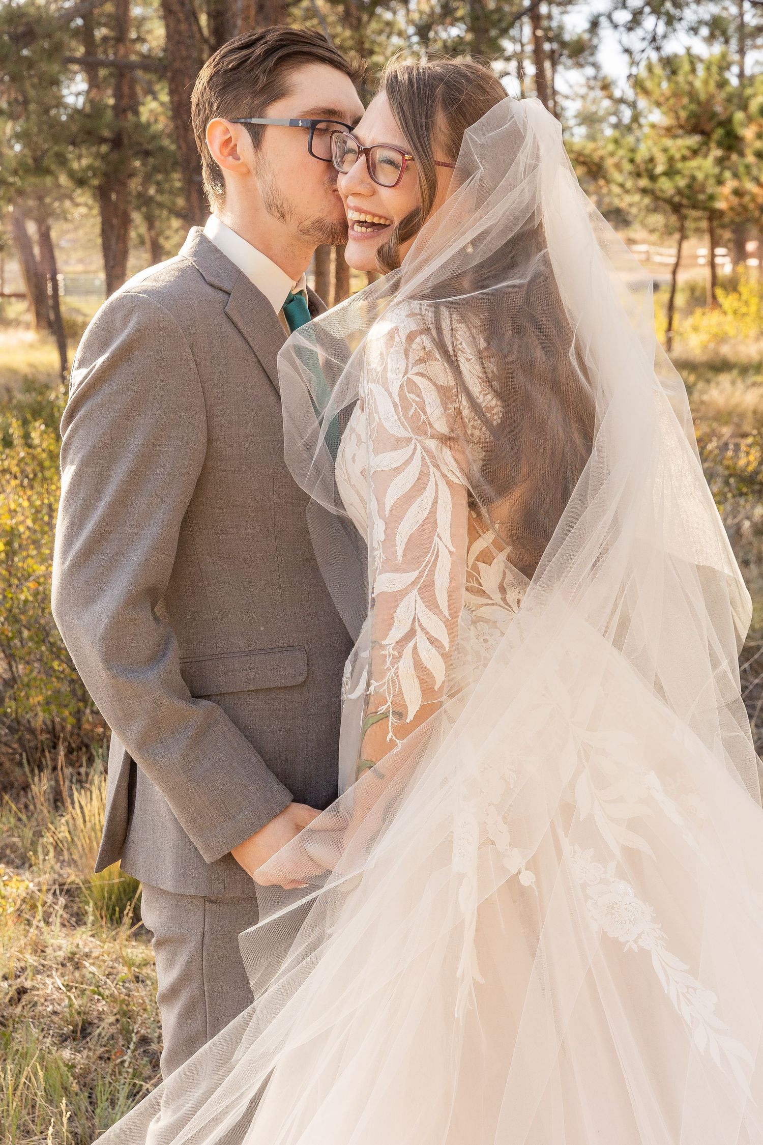 mountain wedding, rustic wedding, Colorado wedding, Sundance Trail Guest Ranch, Red Feather wedding, sunset wedding phot