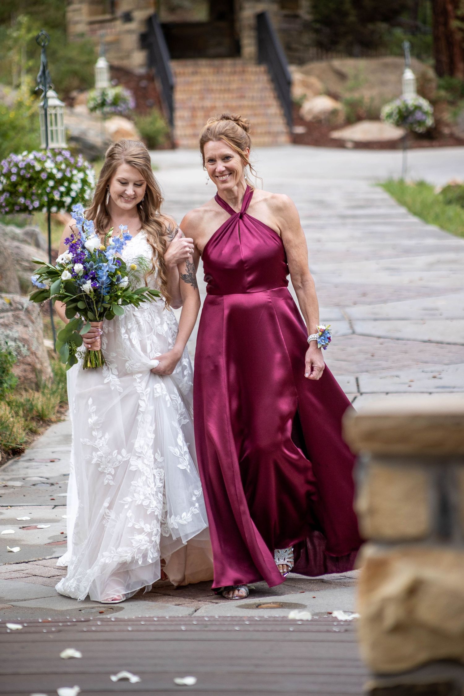 Colorado wedding photographer, Candid wedding photography Colorado, Della Terra Wedding Photographer, Mountain elopement