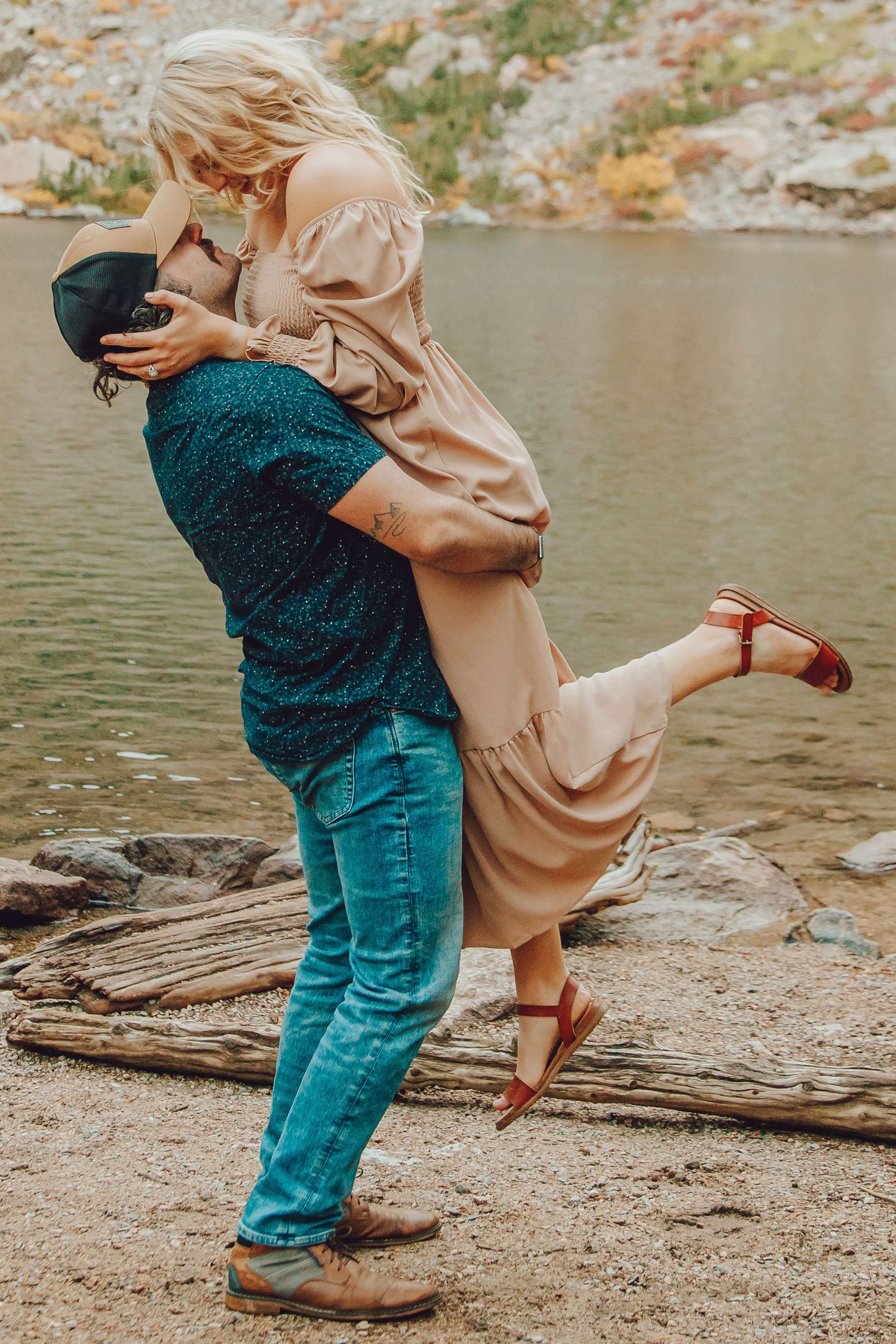 Autumn in Rocky Mountain National Park, Fall Photoshoot, Affordable Engagement Photographer, Expert Wedding Photographer