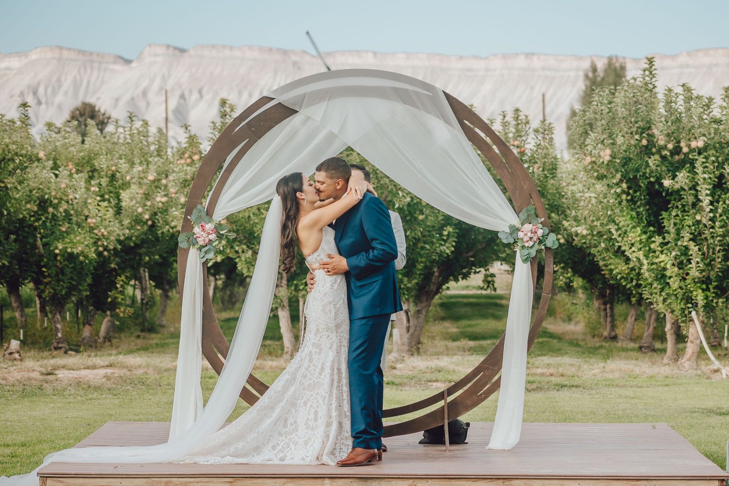 Colorado wedding photographer, Natural light wedding photography, Candid wedding photography Colorado, Timeless wedding