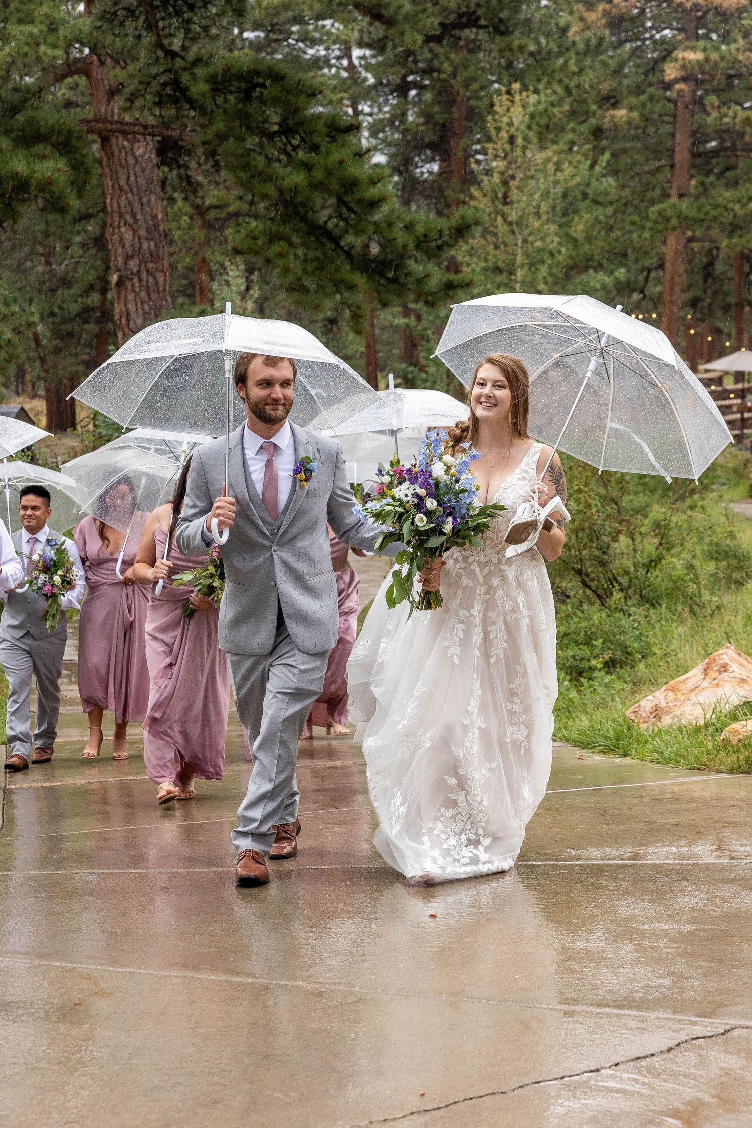 Colorado wedding photographer, Candid wedding photography Colorado, Della Terra Wedding Photographer, Mountain elopement