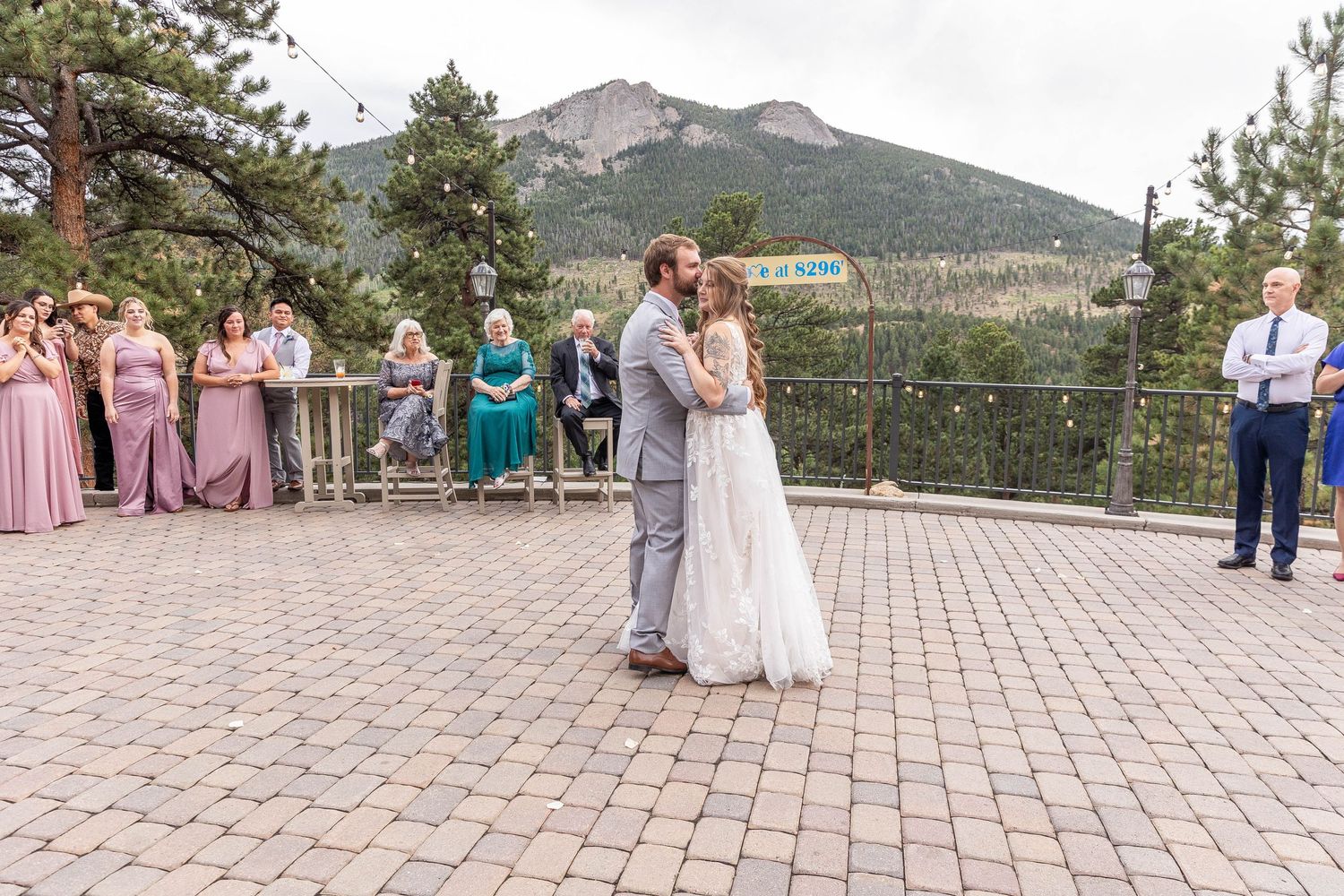 Colorado wedding photographer, Candid wedding photography Colorado, Della Terra Wedding Photographer, Mountain elopement