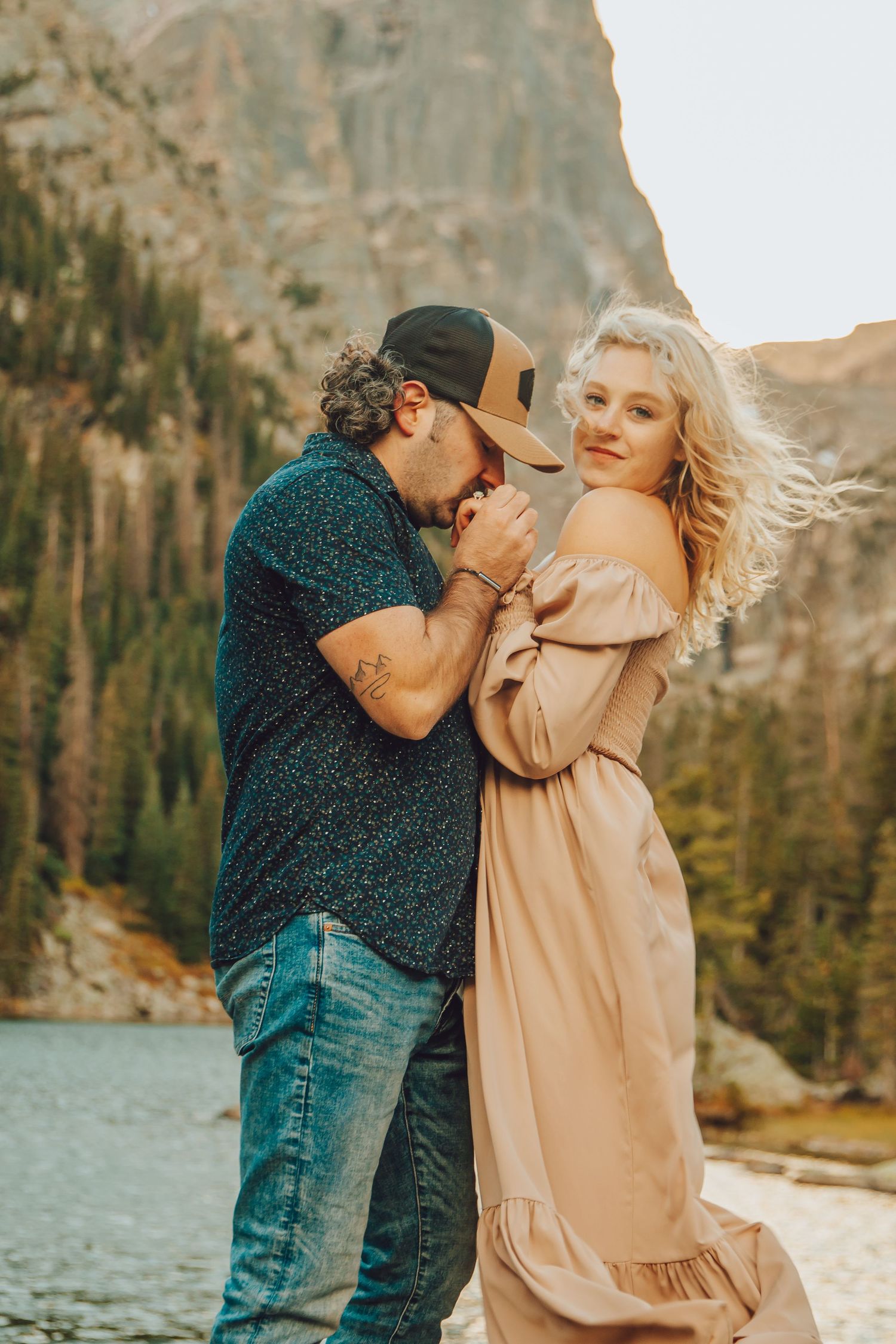 Autumn in Rocky Mountain National Park, Fall Photoshoot, Affordable Engagement Photographer, Expert Wedding Photographer