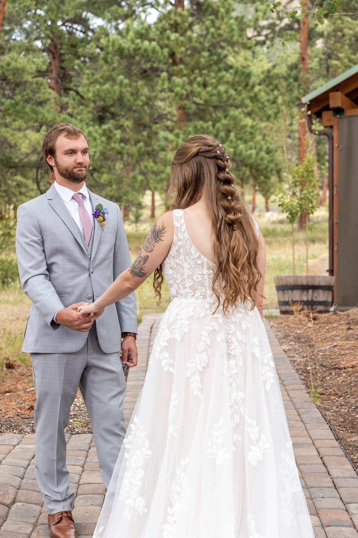 Colorado wedding photographer, Candid wedding photography Colorado, Della Terra Wedding Photographer, Mountain elopement