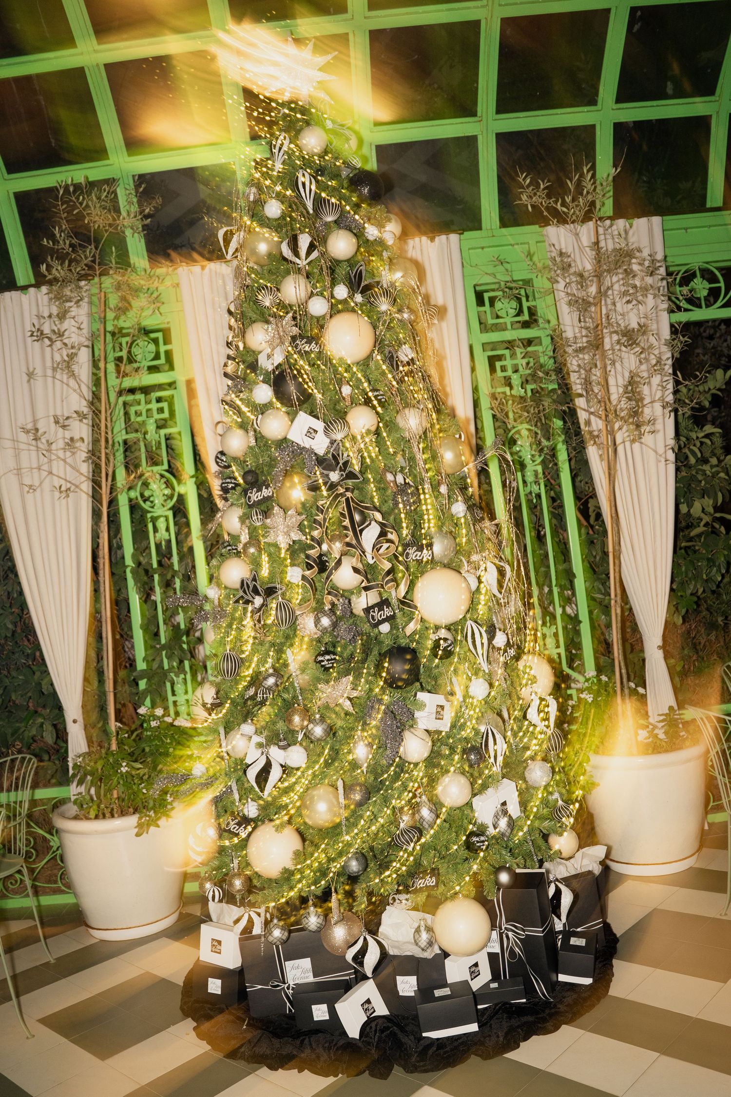 Hotel Bardo Event Photography. Saks Fifth holiday.