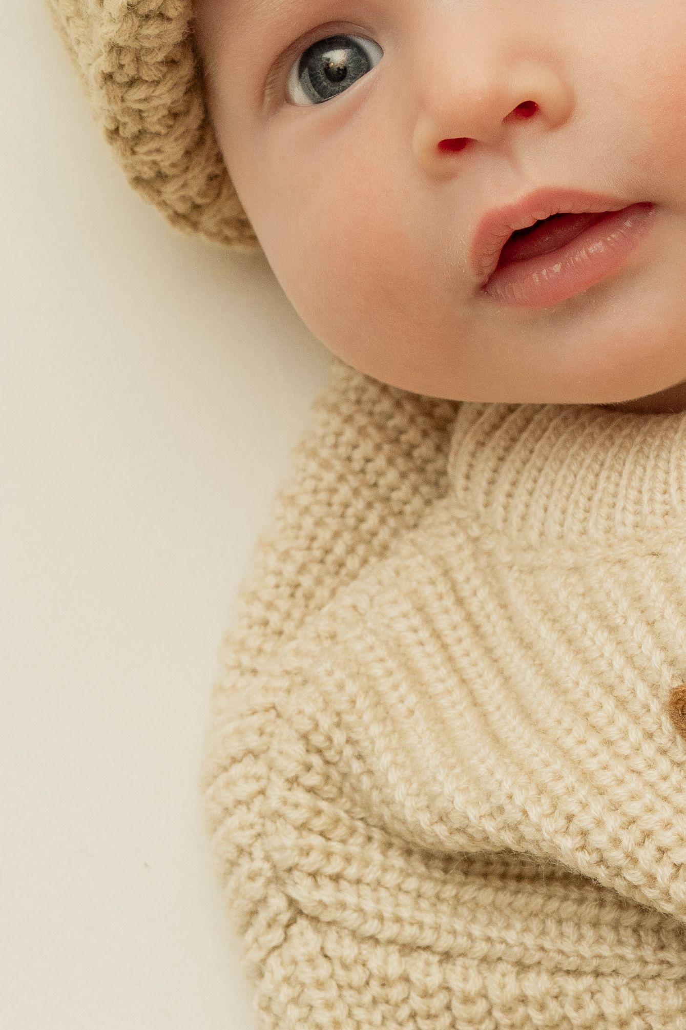 Newborn Lifestyle Pictures. Coastal Georgia, Savannah. Georgia.