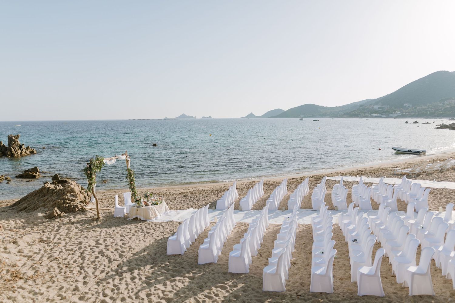 Mariage sur la plage à l'hôtel le week end à ajaccio près des sanguinaires