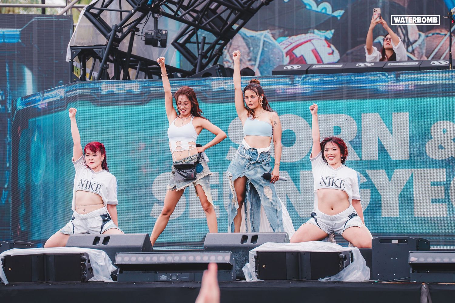 SORN & SEUNG YEON, WATERBOMB SINGAPORE 2025