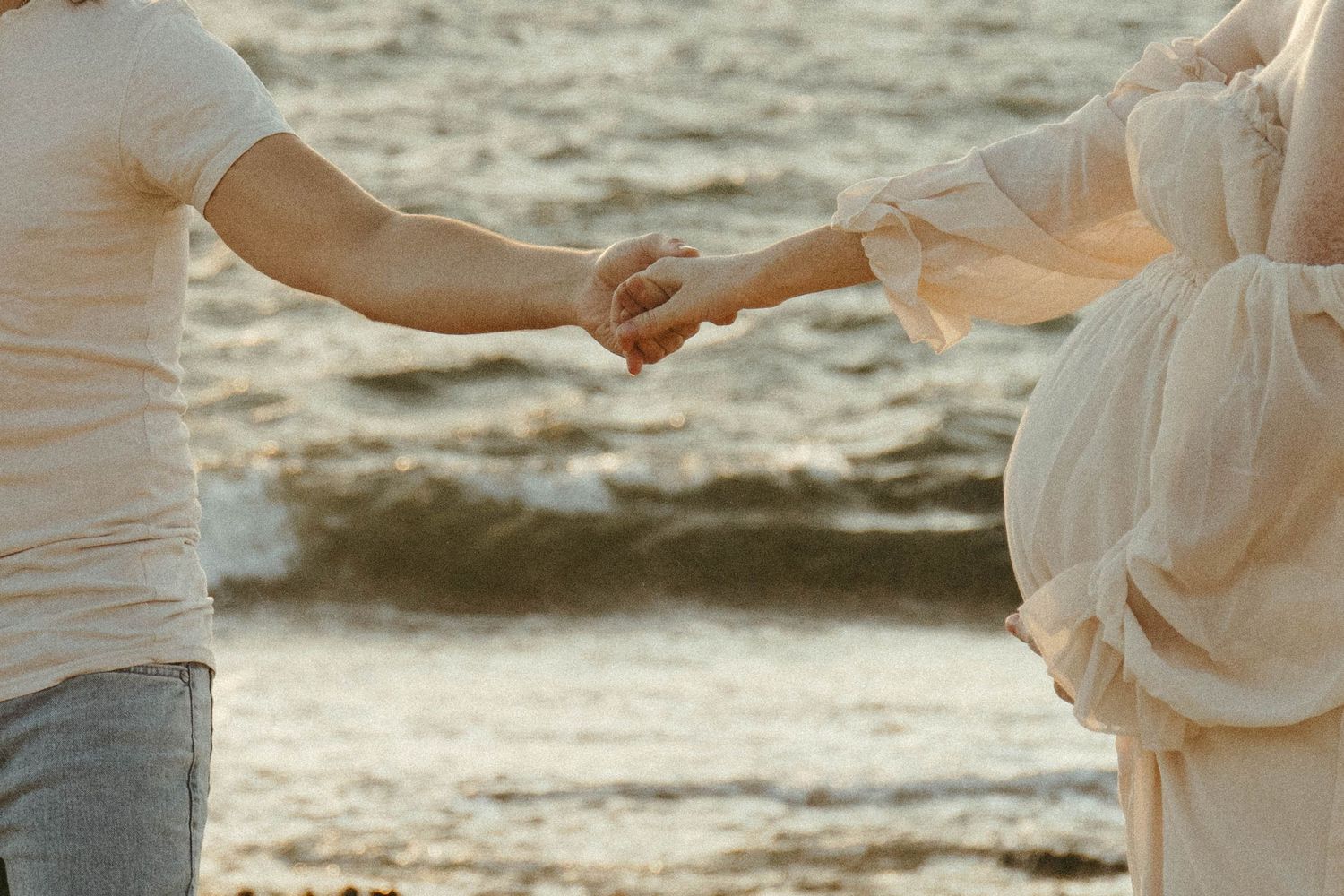 Hand hold