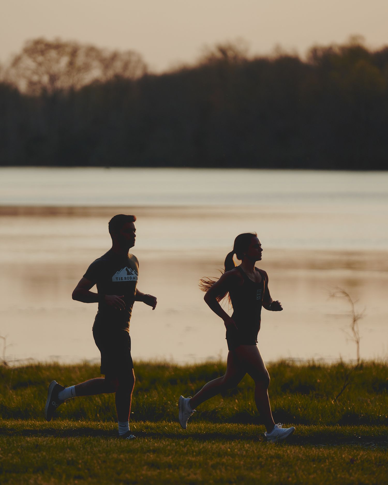 VA Media Group runners in silhouette