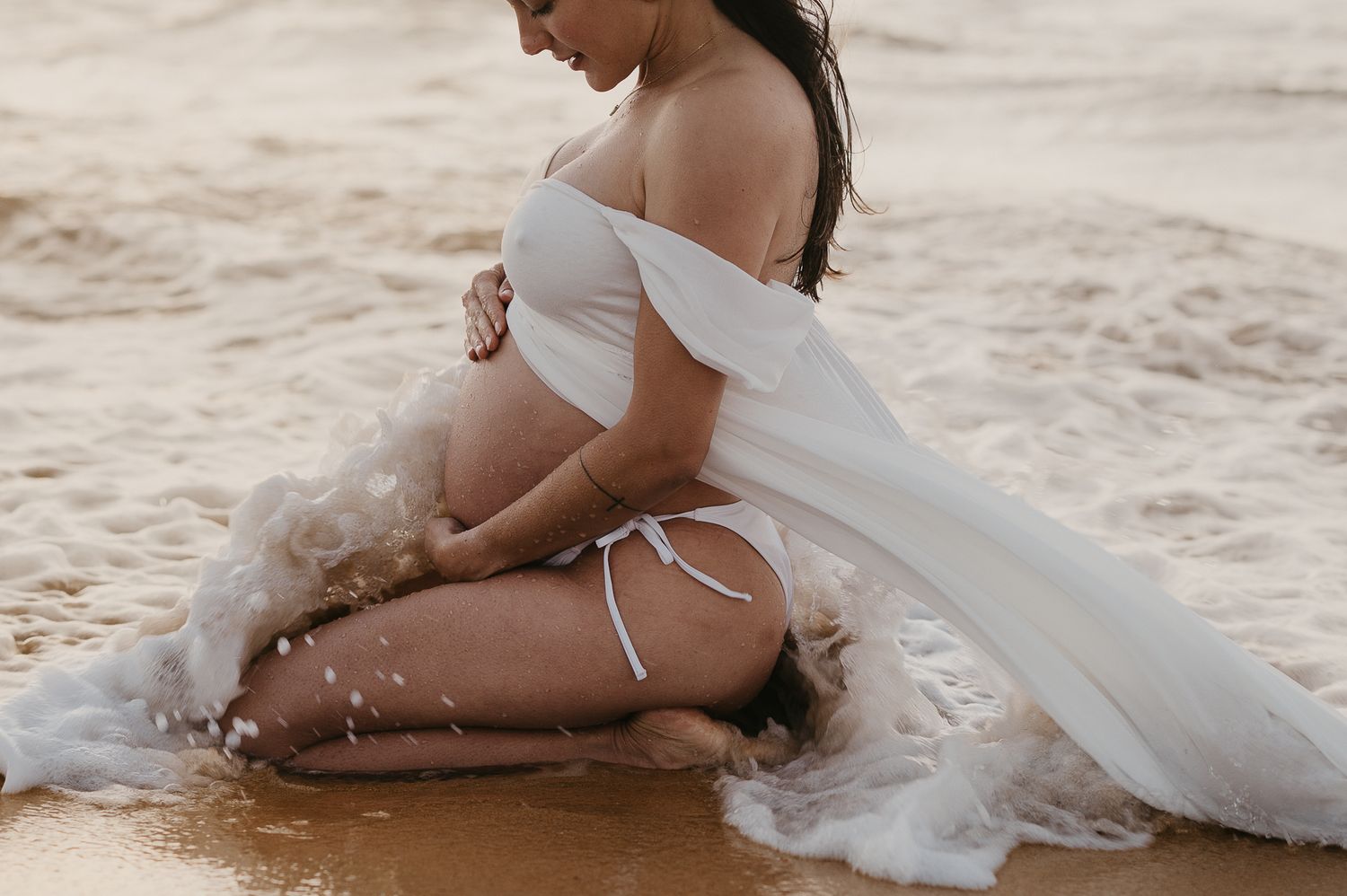 Mandurah maternity photographer, mandurah family photographer, family photographer mandurah, mandurah portrait photographer, photographer,