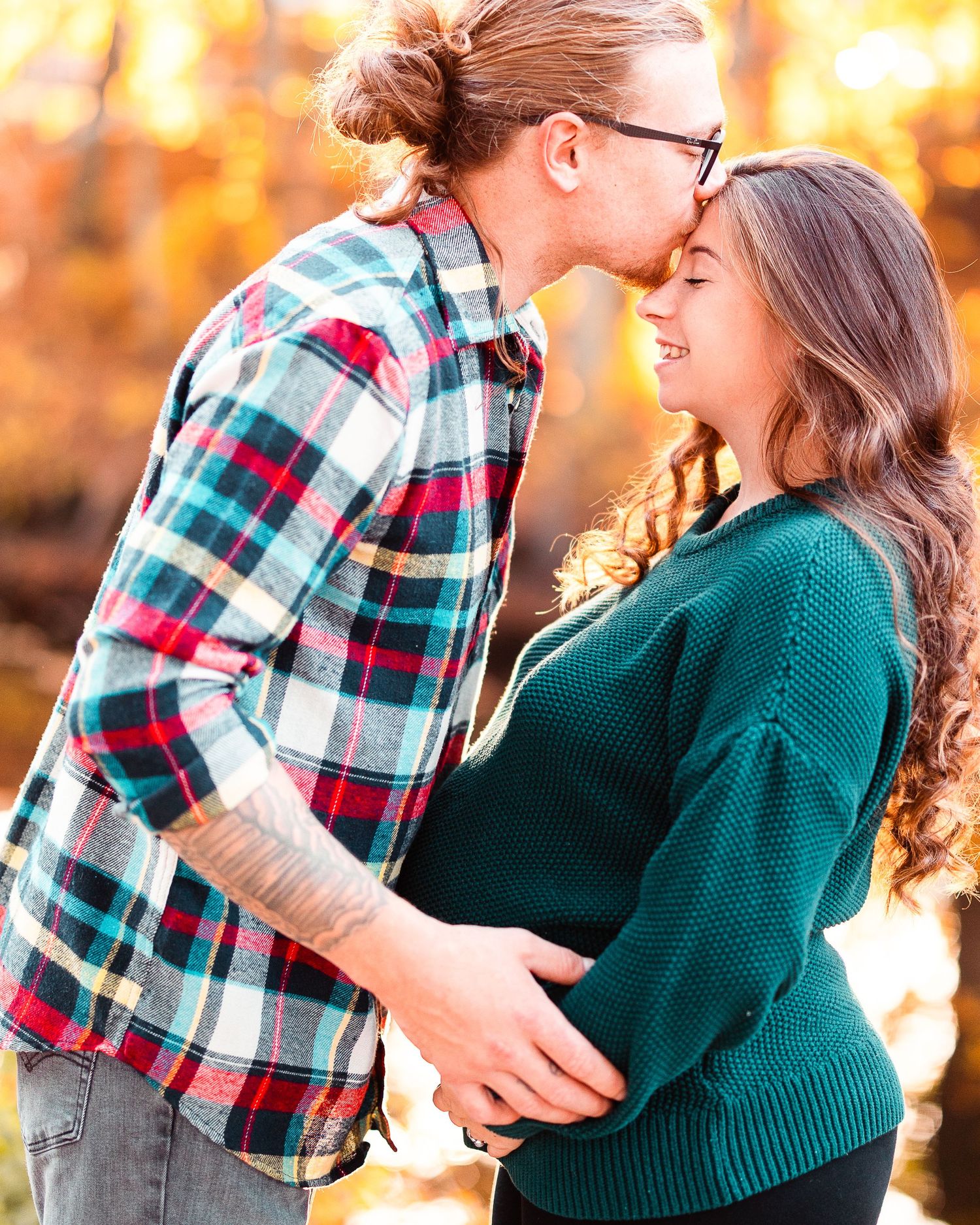 Maternity Couples Portraits in Uxbridge MA