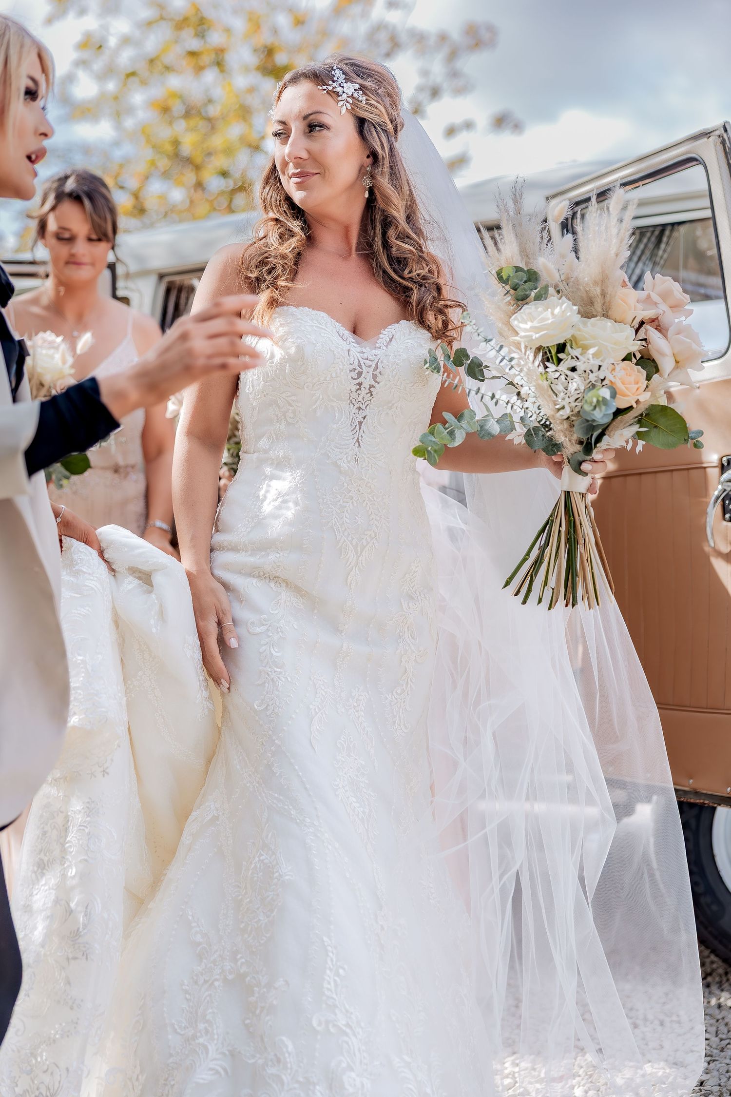 A series of bridal portraits showing elegant white wedding dresses and bouquets in natural outdoor lighting.