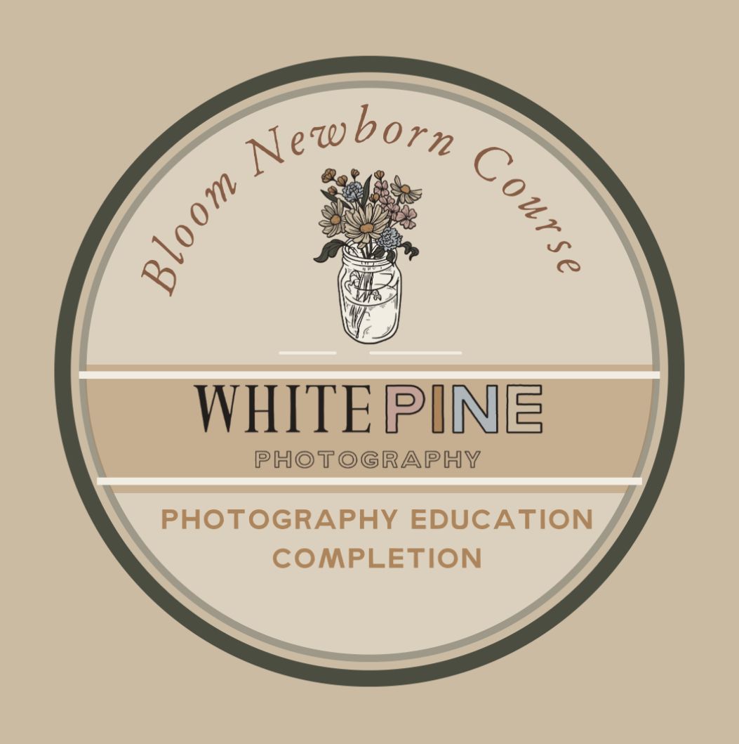 Rustic circular badge for White Pine Photography's Bloom Newborn Course with mason jar flower design.