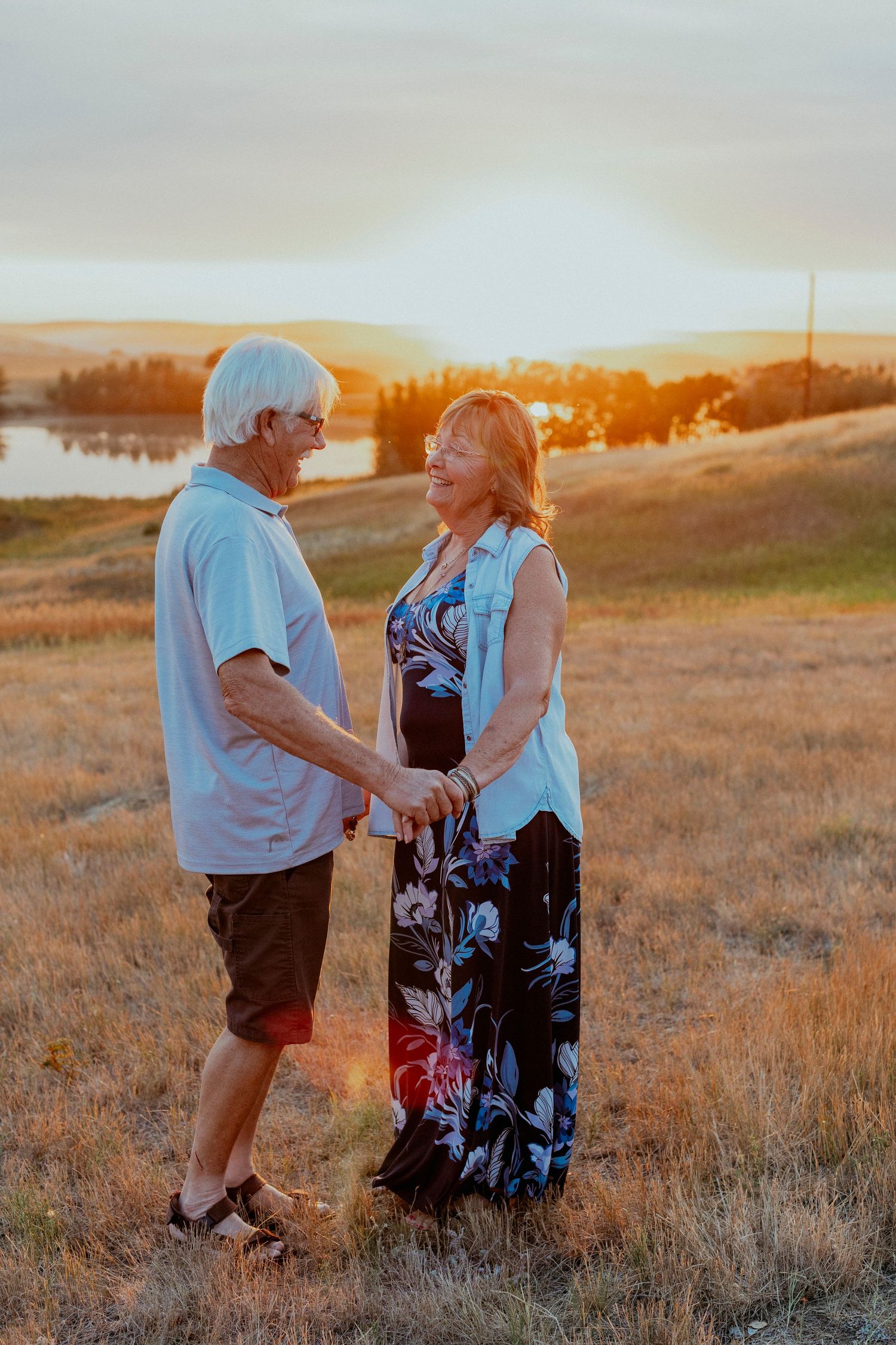 couple photographer, beach photos, beach photographer, life captured, couple candid moments, love, couple, couple photography