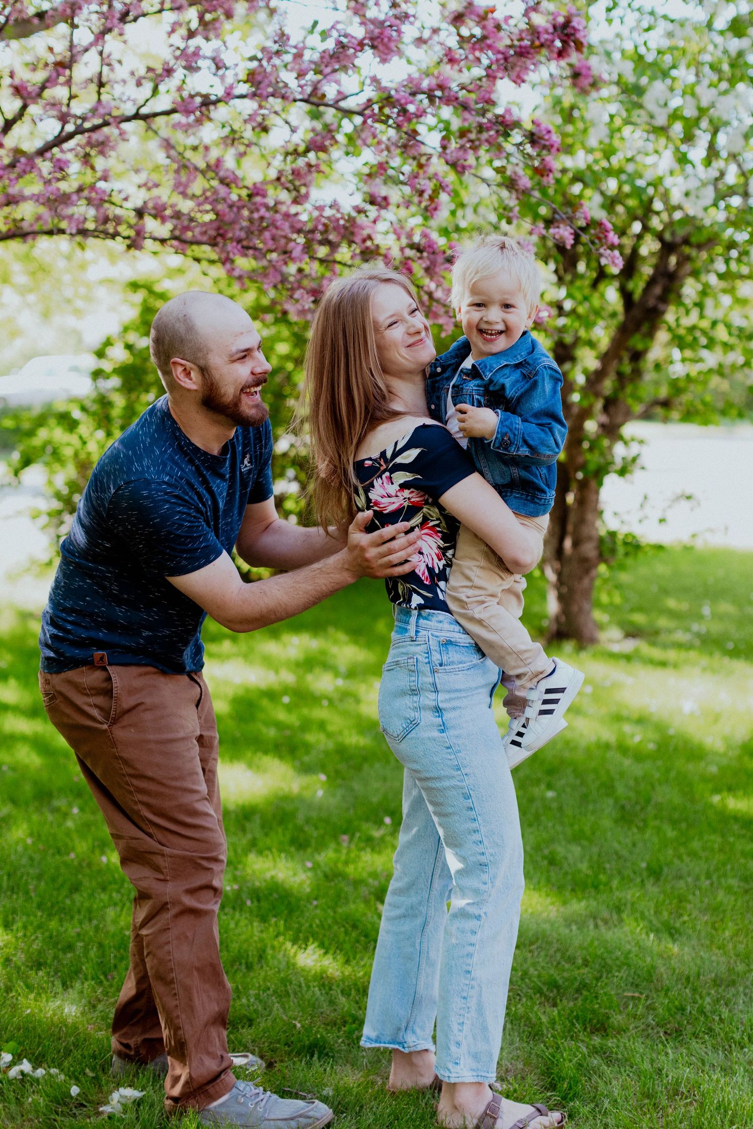 children's photographer, life captured, candid moments, family photographer, spring blossom photo, candid photographer, sask photographer