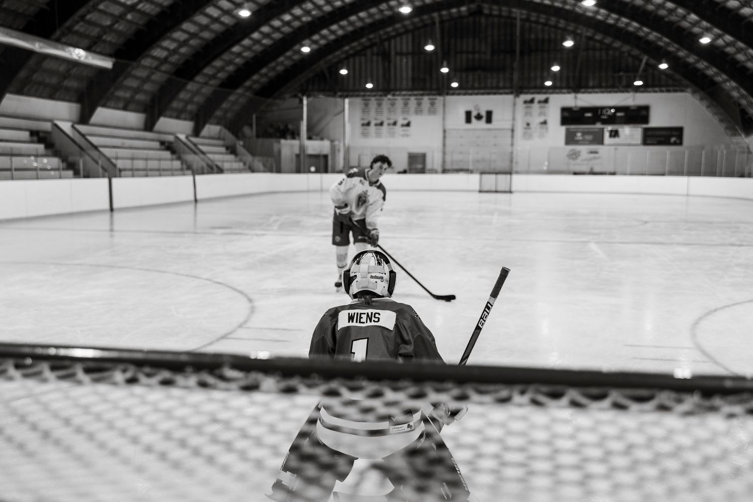 Rink photography session Saskatchewan rink session life captured photo memories at the rink prairie winter photos rink barn hockey session