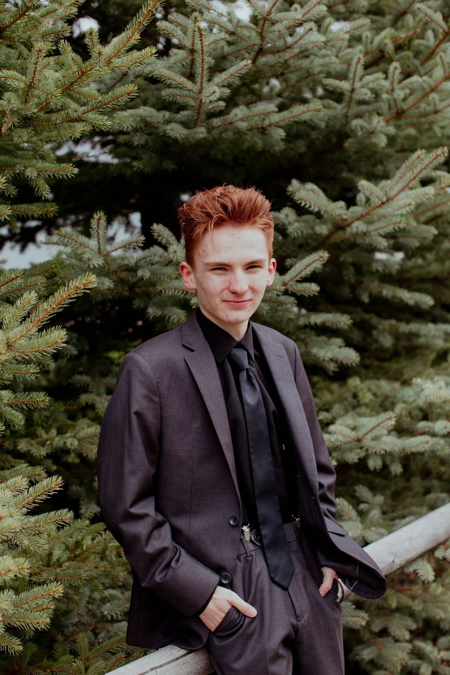 grad photographer, senior portrait, high school grad, sask photographer, saskatchewan grad photographer,  photographer, male grad portrait