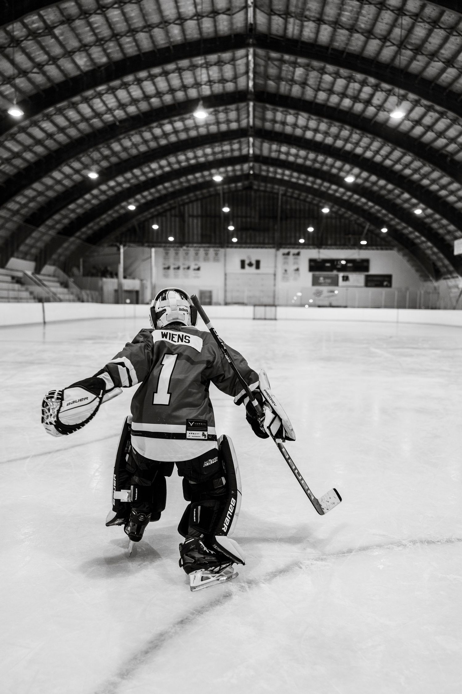 Rink photography session Saskatchewan rink session life captured photo memories at the rink prairie winter photos rink barn hockey session