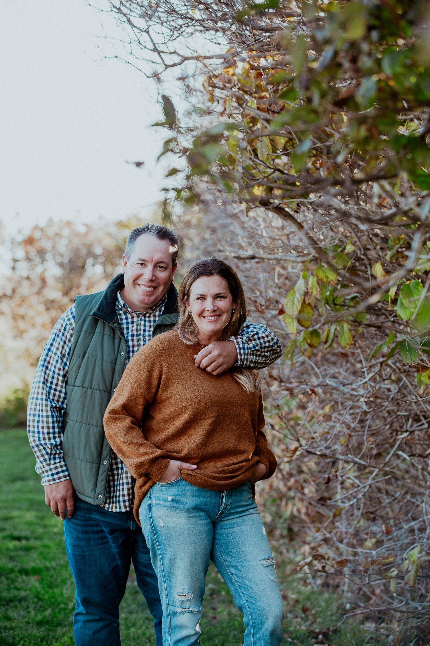 couple photographer, Fall photographer, couple moments, tender moments, love, candid photographer, saskatchewan photographer