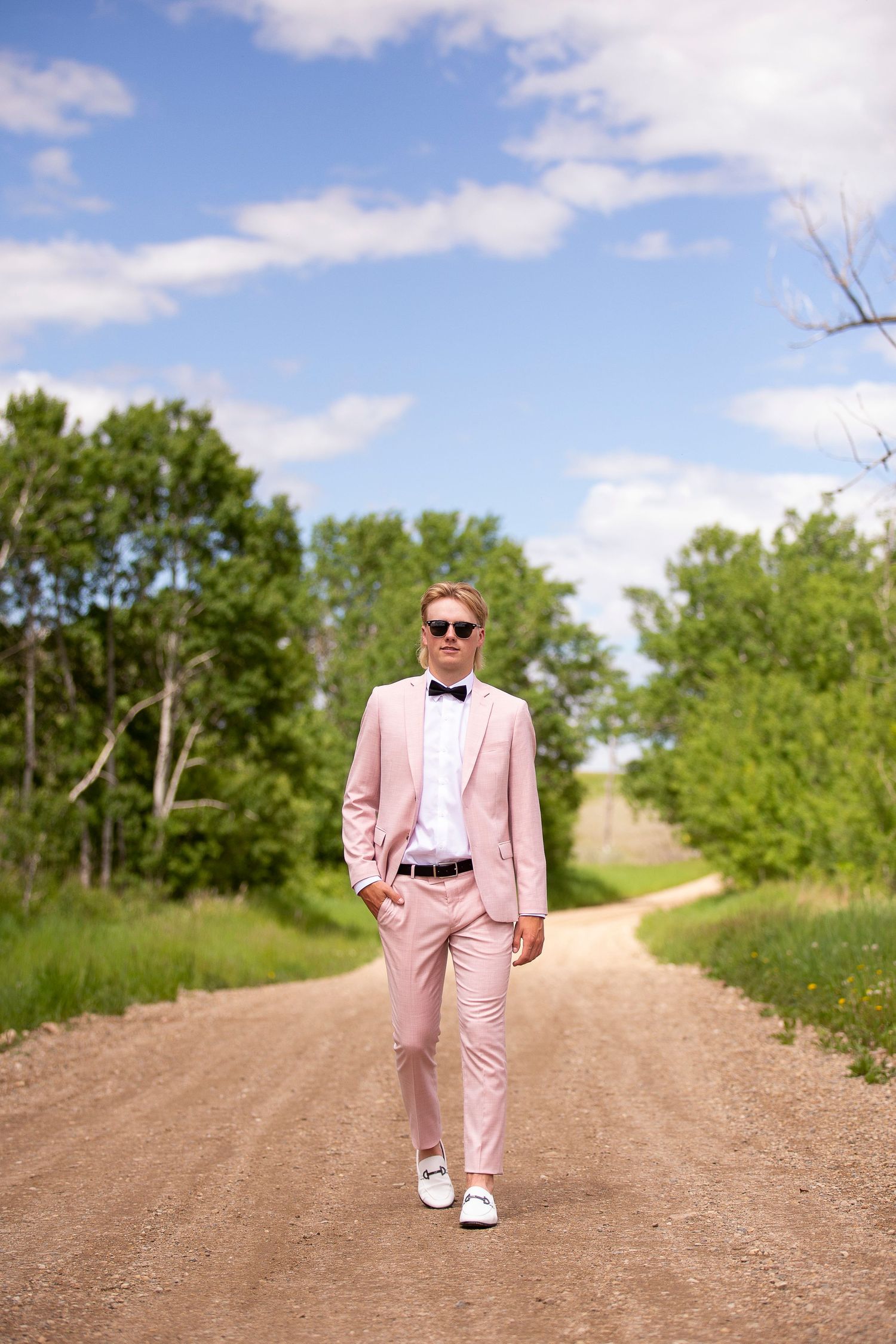grad photographer, senior portrait, high school grad, sask photographer, saskatchewan grad photographer,  photographer, male grad portrait