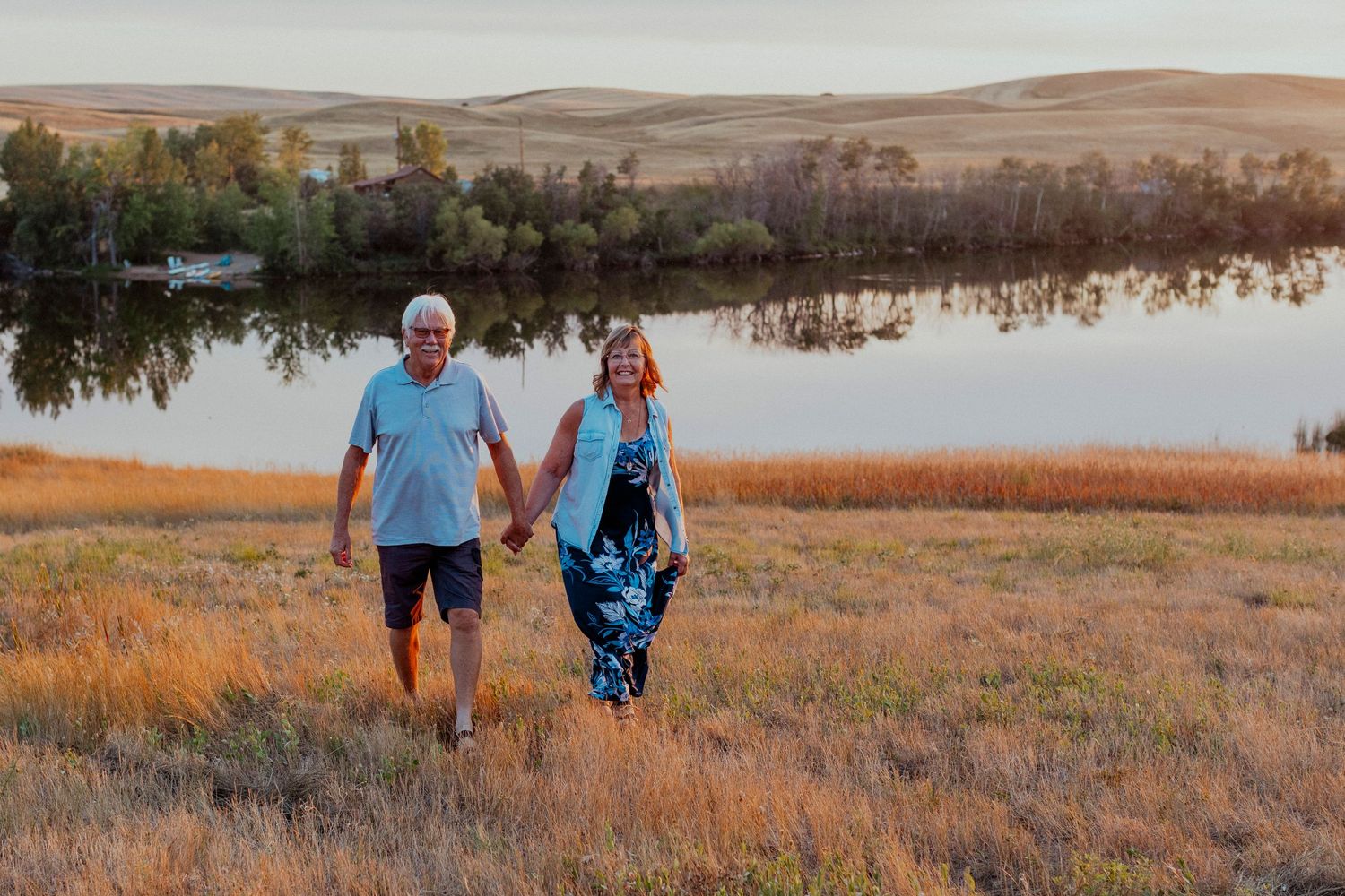 couple portrait, couple photographer, family photographer, saskatchewan photographer, sask photographer, life captured photography
