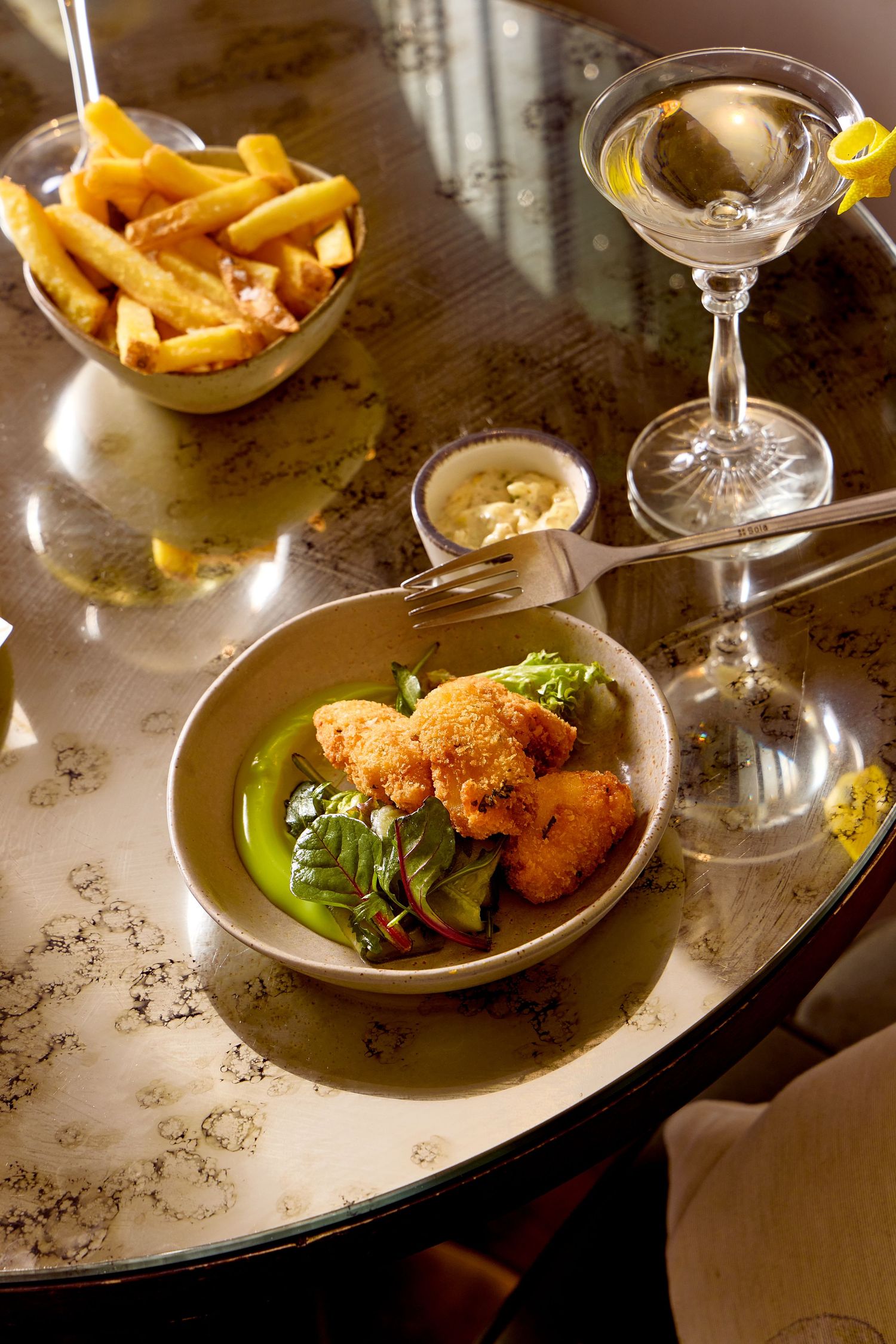 Jenni Helin is London based commercial food photographer who specialises in luxury hospitality