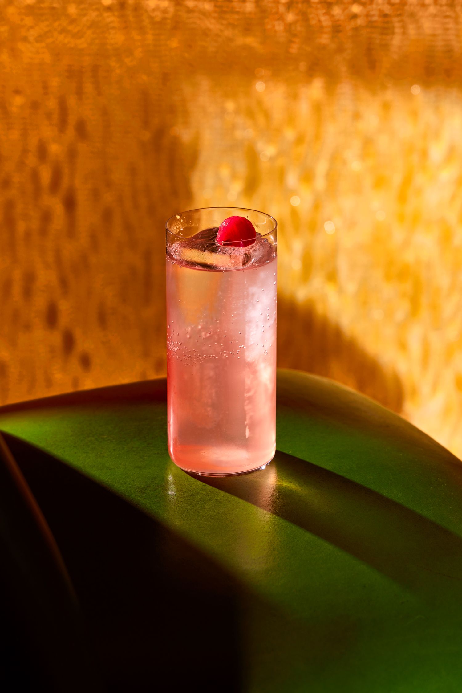 Jenni Helin is London based commercial food and still life photographer + director