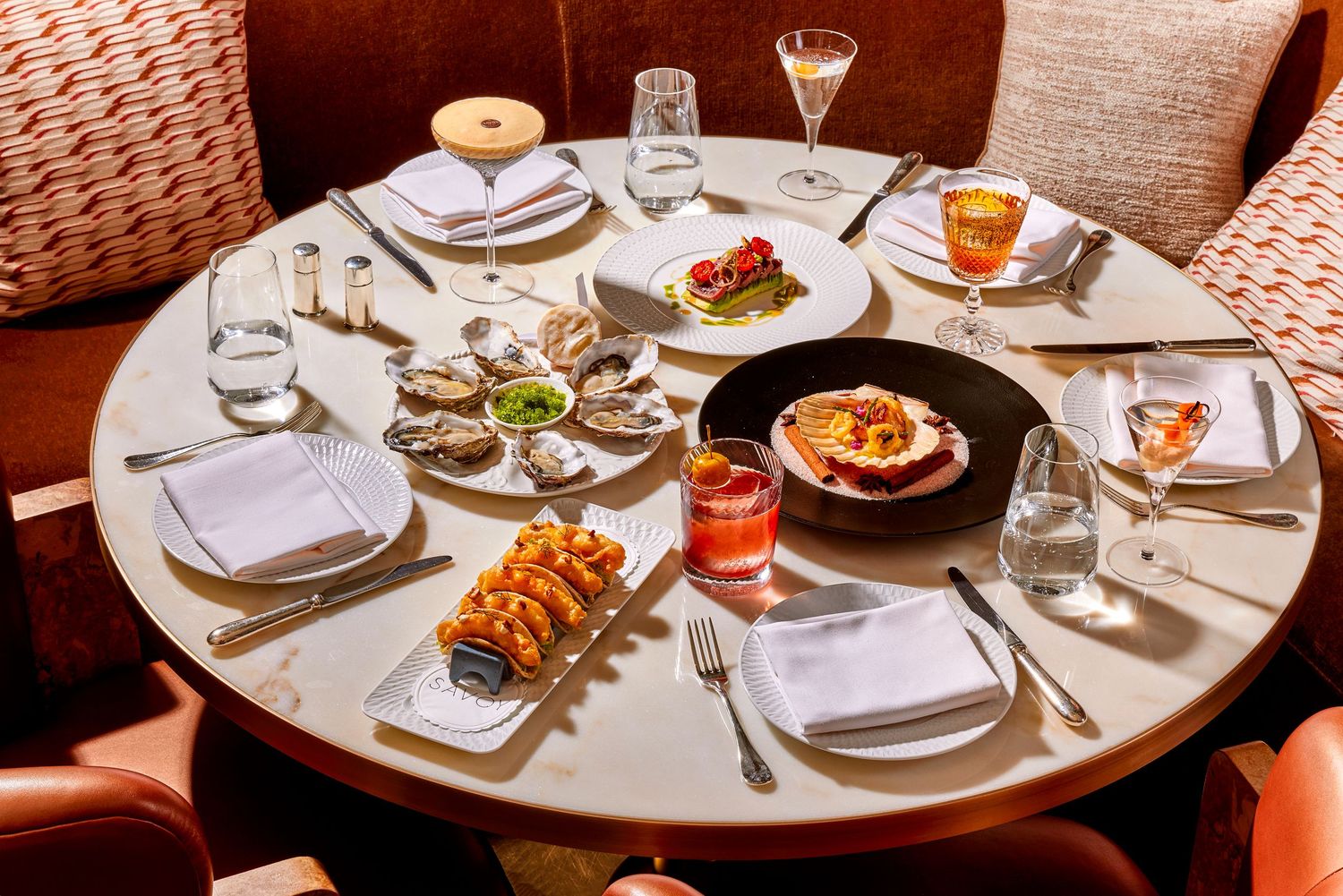 Jenni Helin is London based commercial food photographer who specialises in luxury hospitality