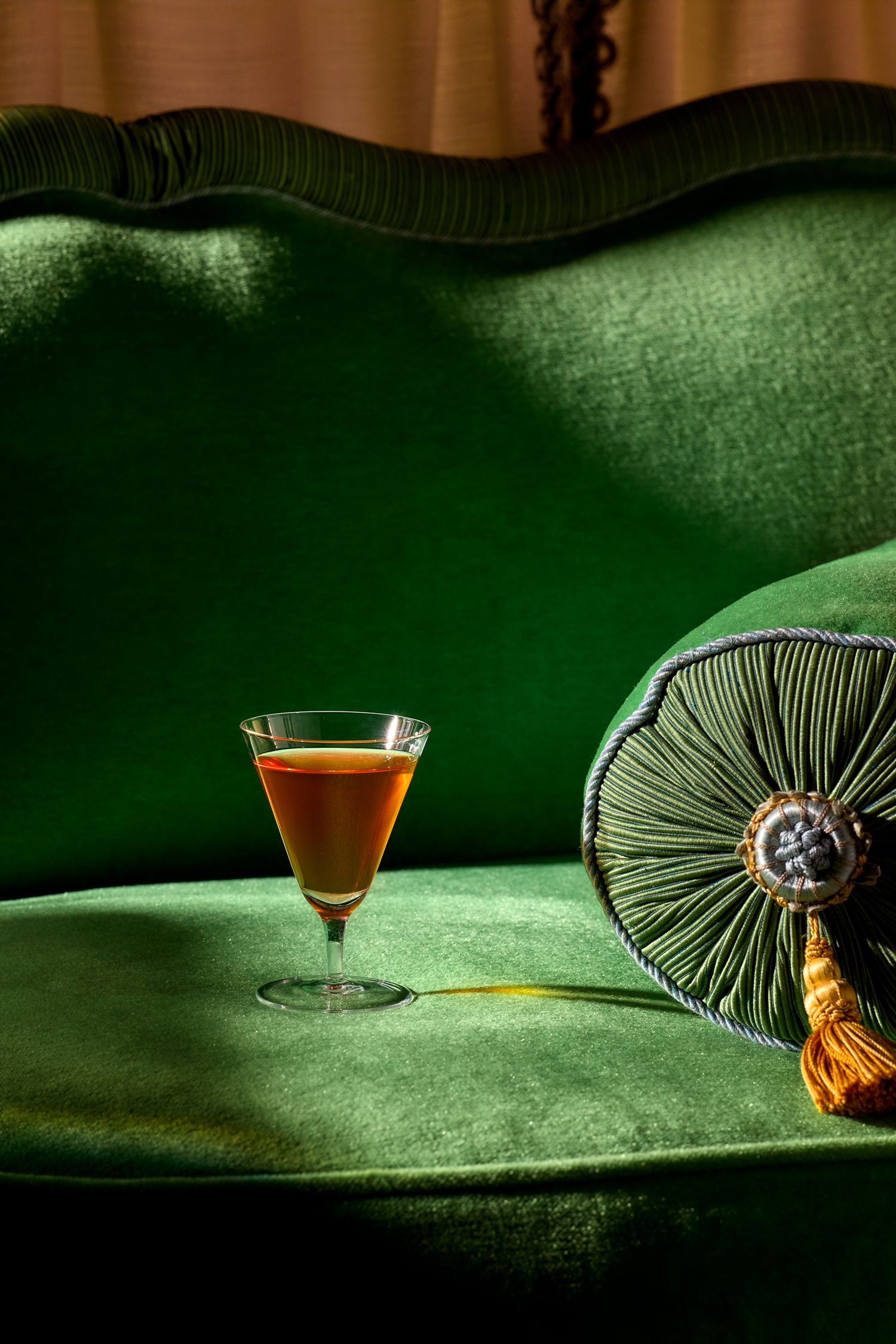 Jenni Helin is London based commercial food and still life photographer + director