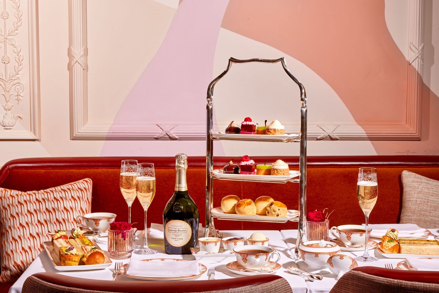 Jenni Helin is London based commercial food photographer who specialises in luxury hospitality