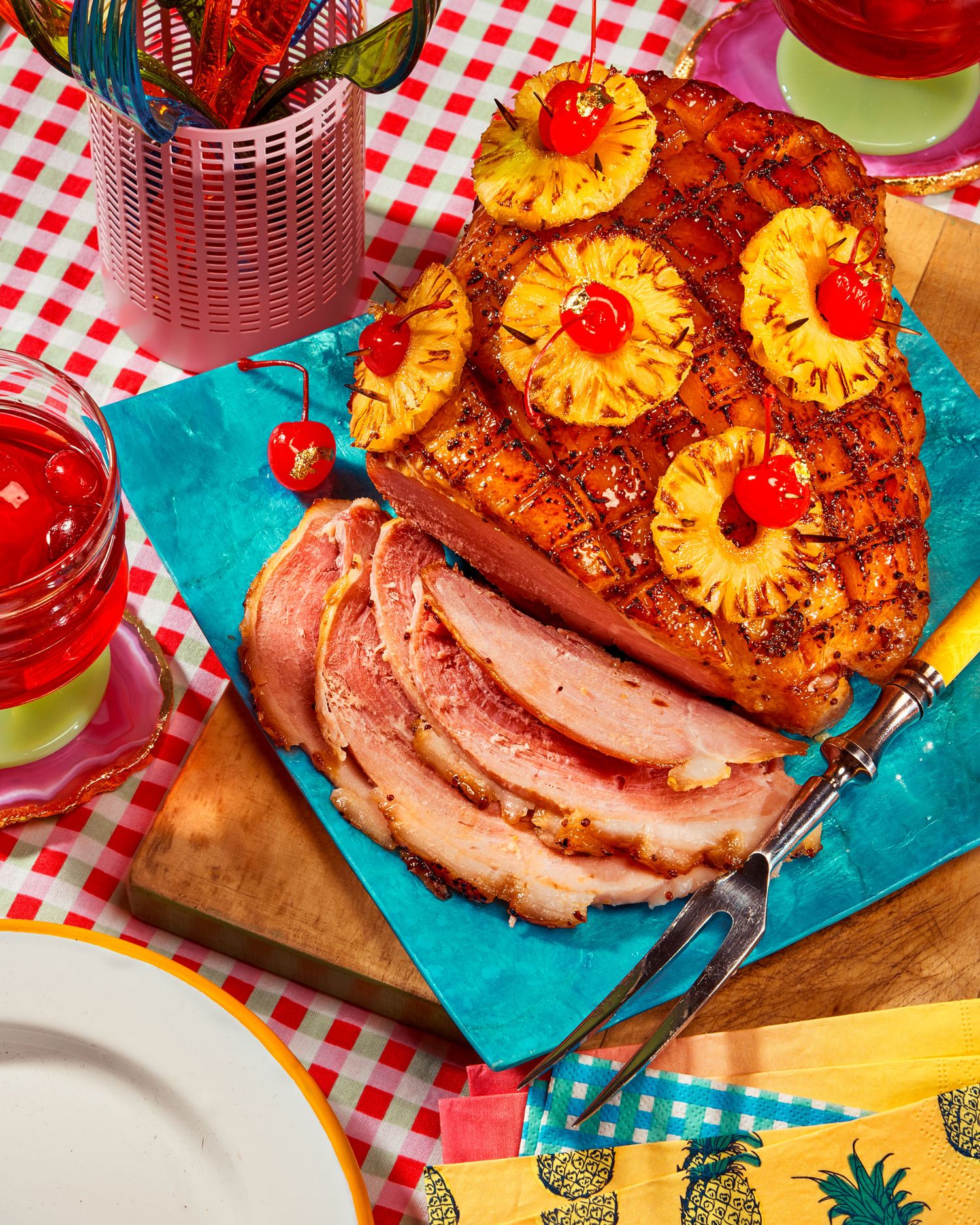Jenni Helin is London based commercial food and still life photographer + director