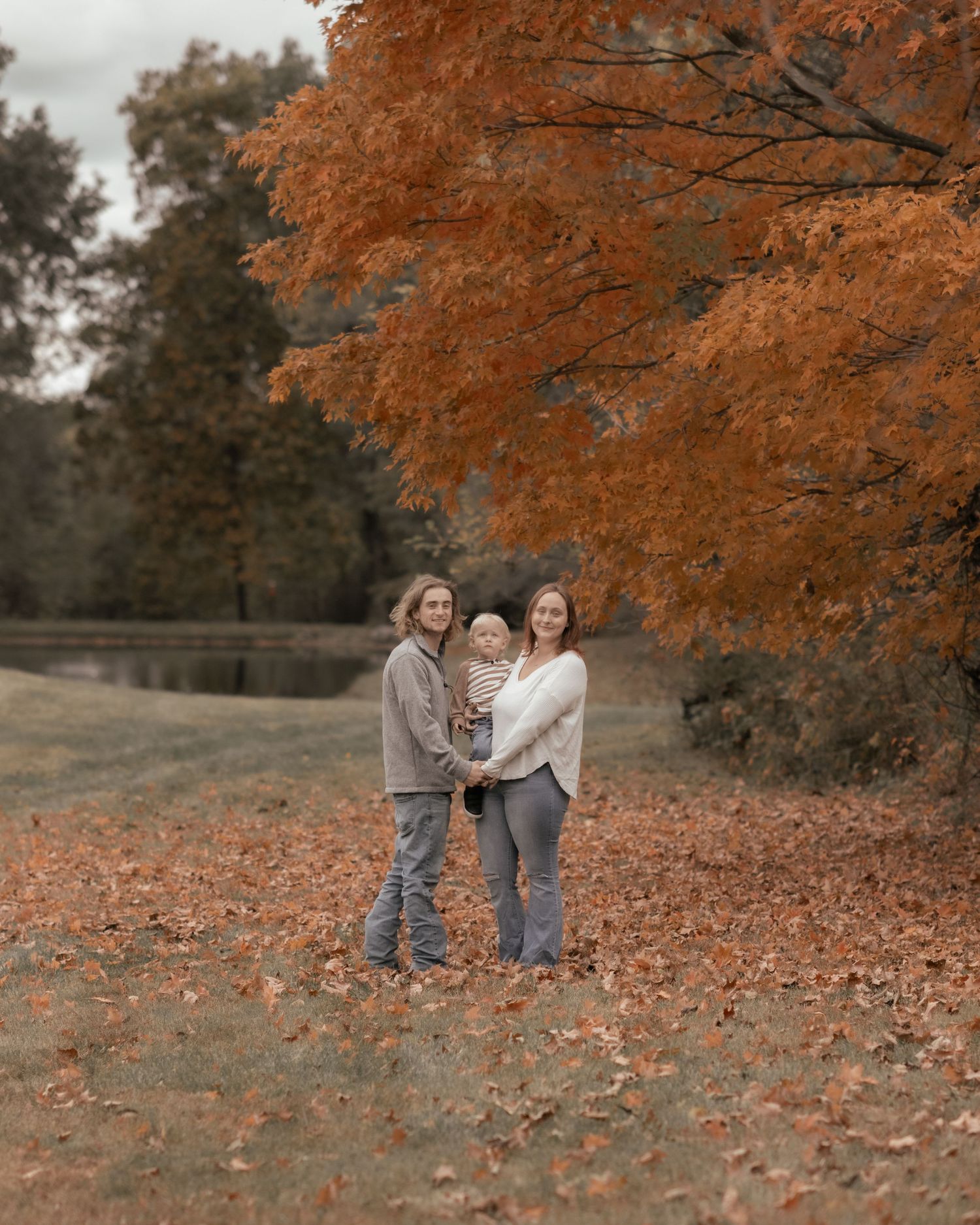 Fall outdoor family portrait session on At Ease Estate