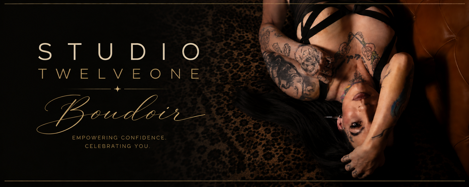 boudoir photographer northern Minnesota Studio TwelveOne