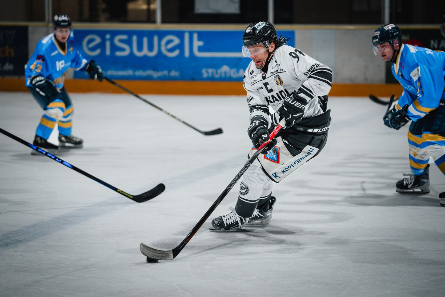 Eishockeyspieler.