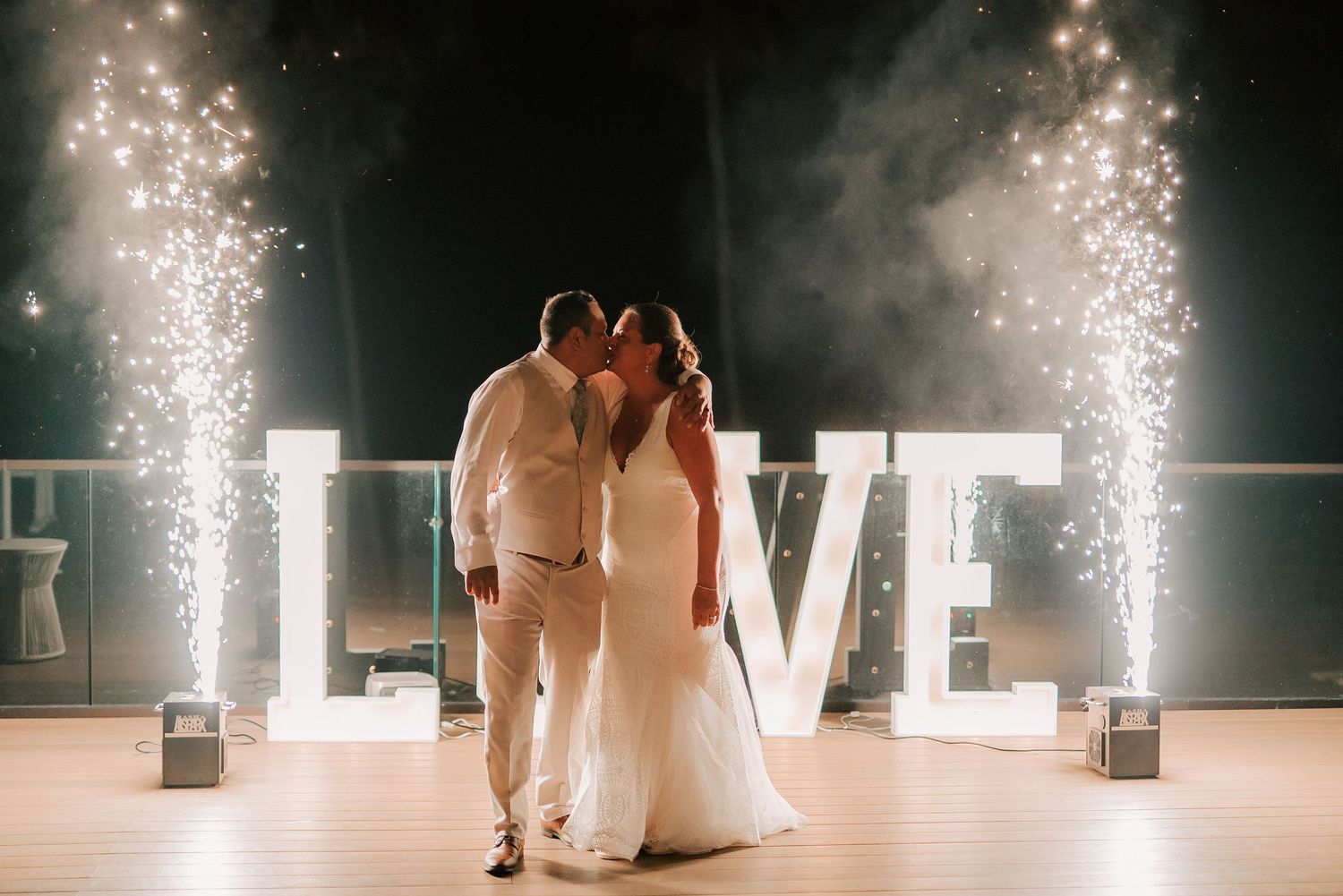 San Diego rooftop wedding
